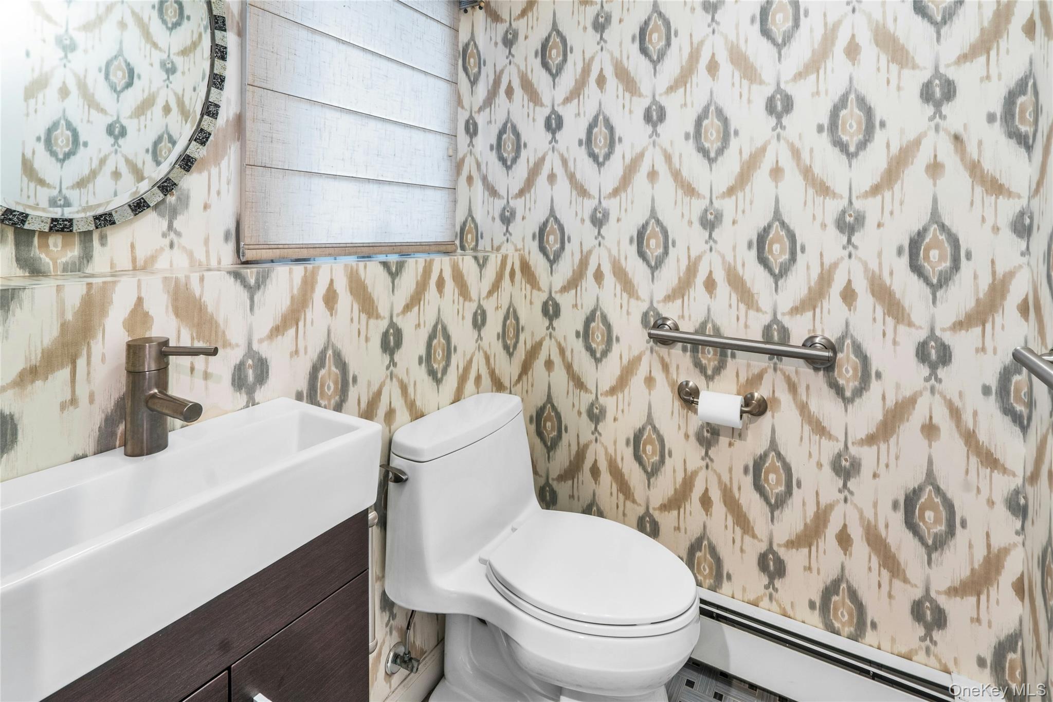 #12 photo, 36 Burton Avenue, Plainview , NY 11803