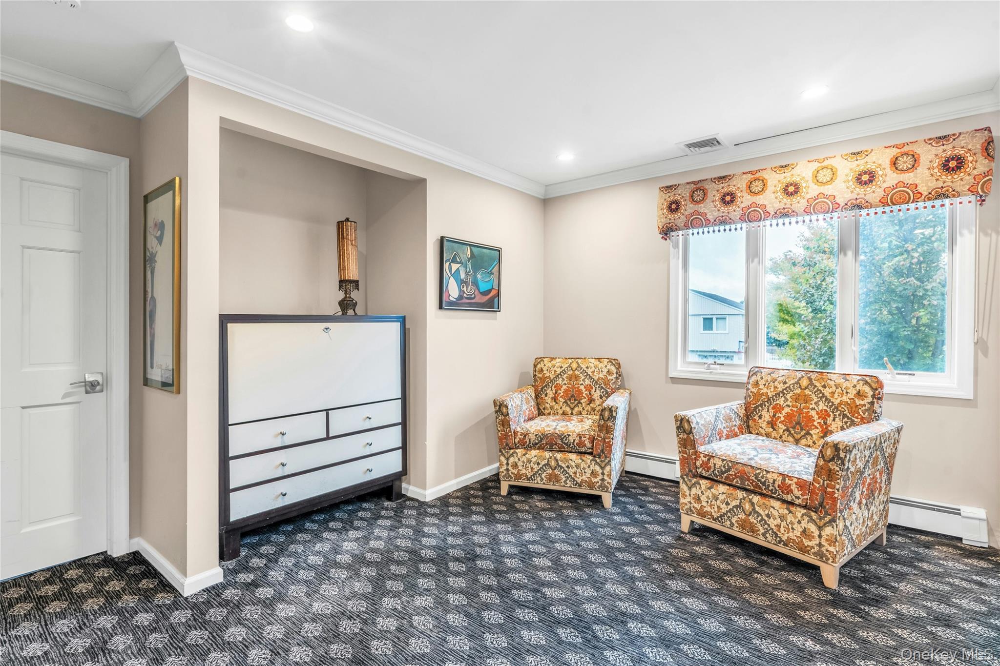 #14 photo, 36 Burton Avenue, Plainview , NY 11803