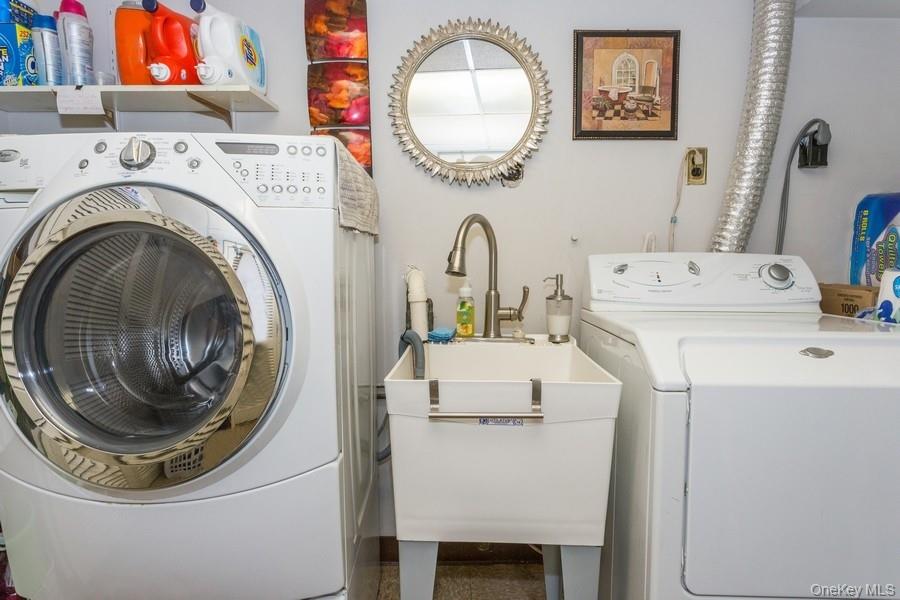 #5 photo, 183 Wickham Road, Garden City , NY 11530