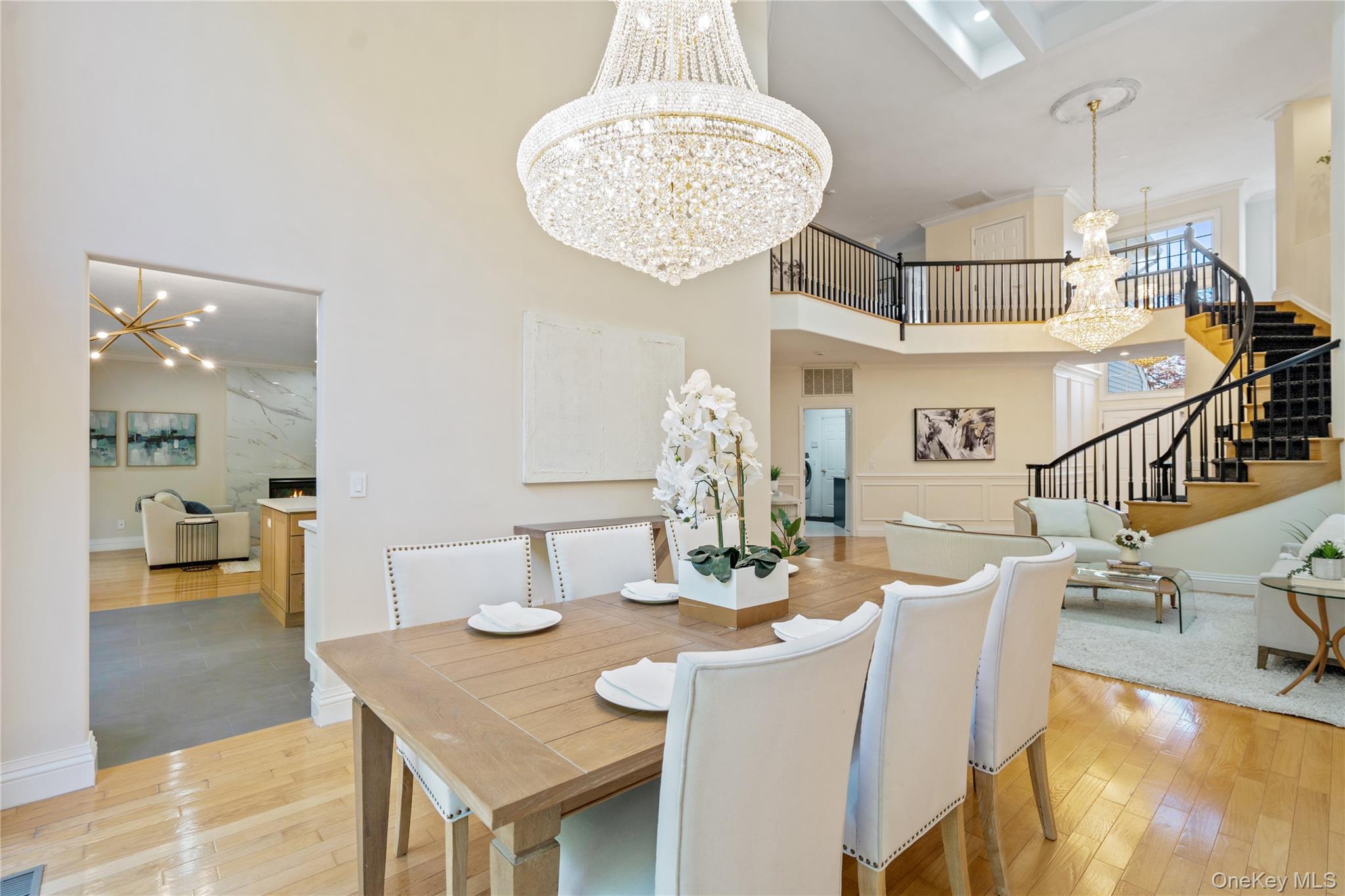 #6 photo, 176 Sagamore Drive, Plainview , NY 11803