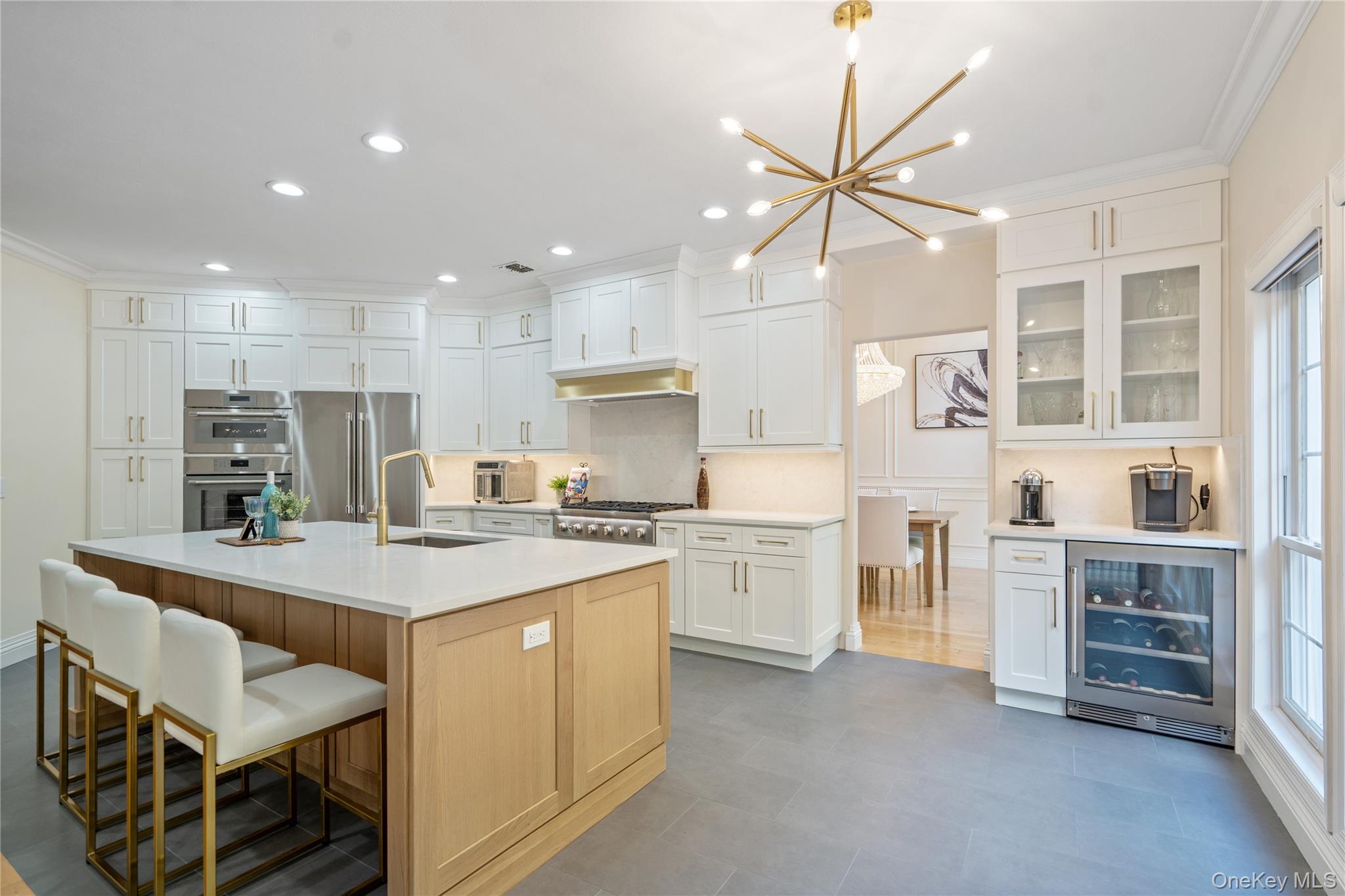 #8 photo, 176 Sagamore Drive, Plainview , NY 11803