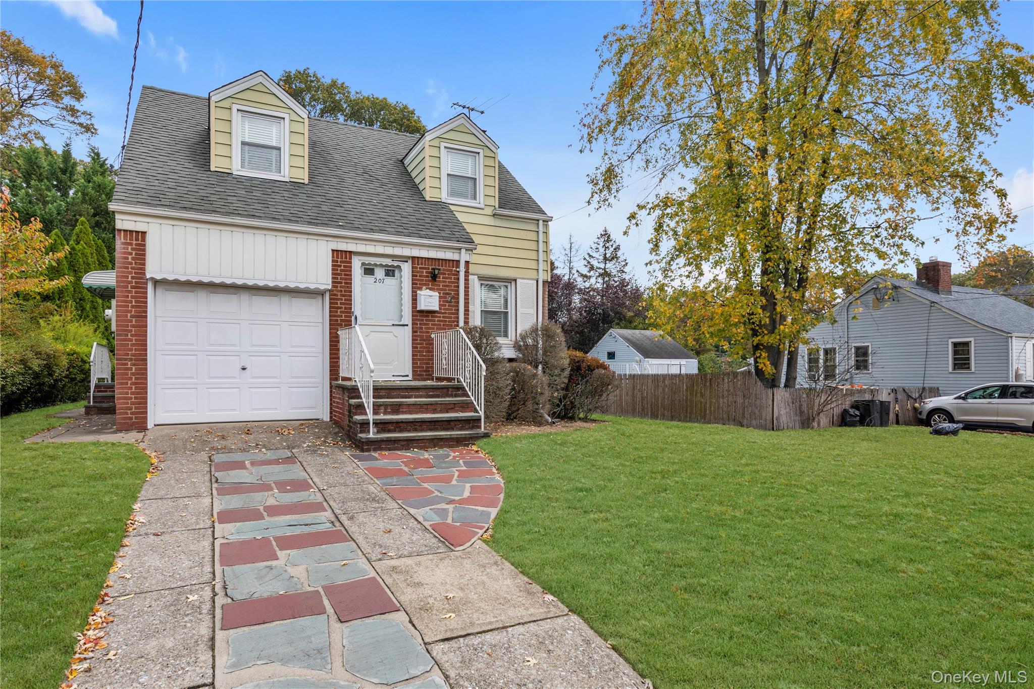 #18 photo, 207 Motley Street, Valley Stream , NY 11580