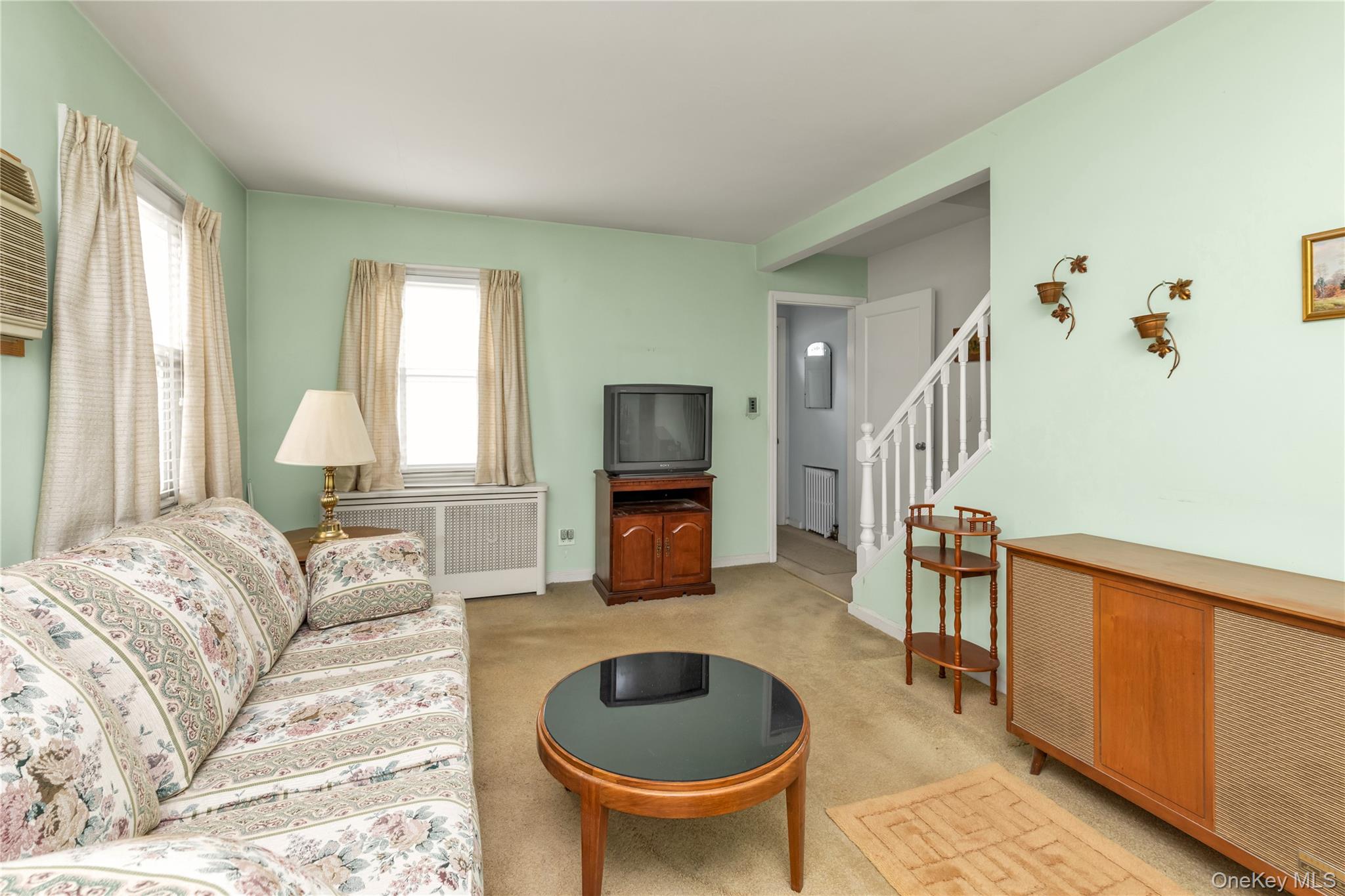 #2 photo, 207 Motley Street, Valley Stream , NY 11580