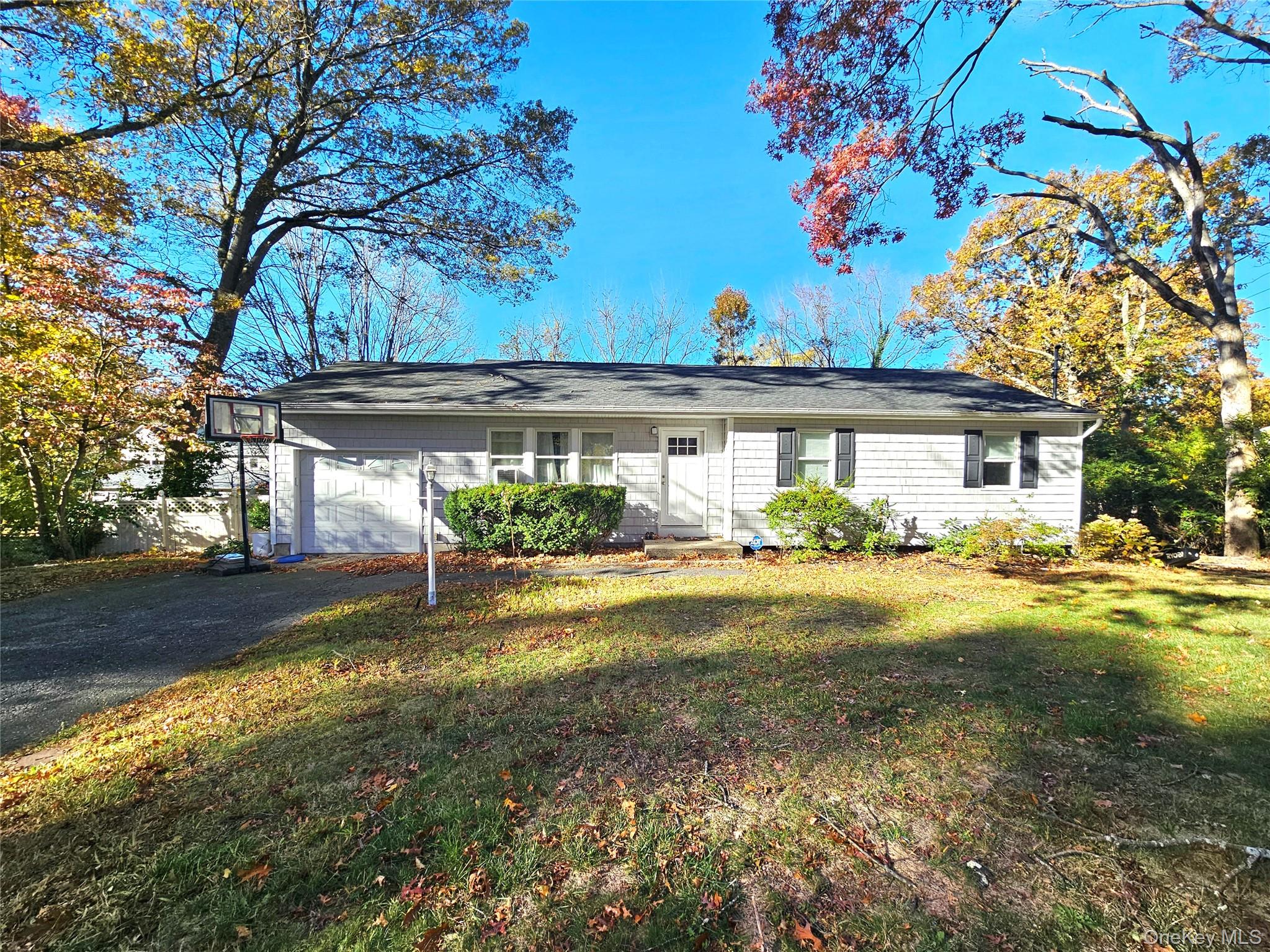 #1 photo, 228 Hudson Avenue, Lake Grove , NY 11755