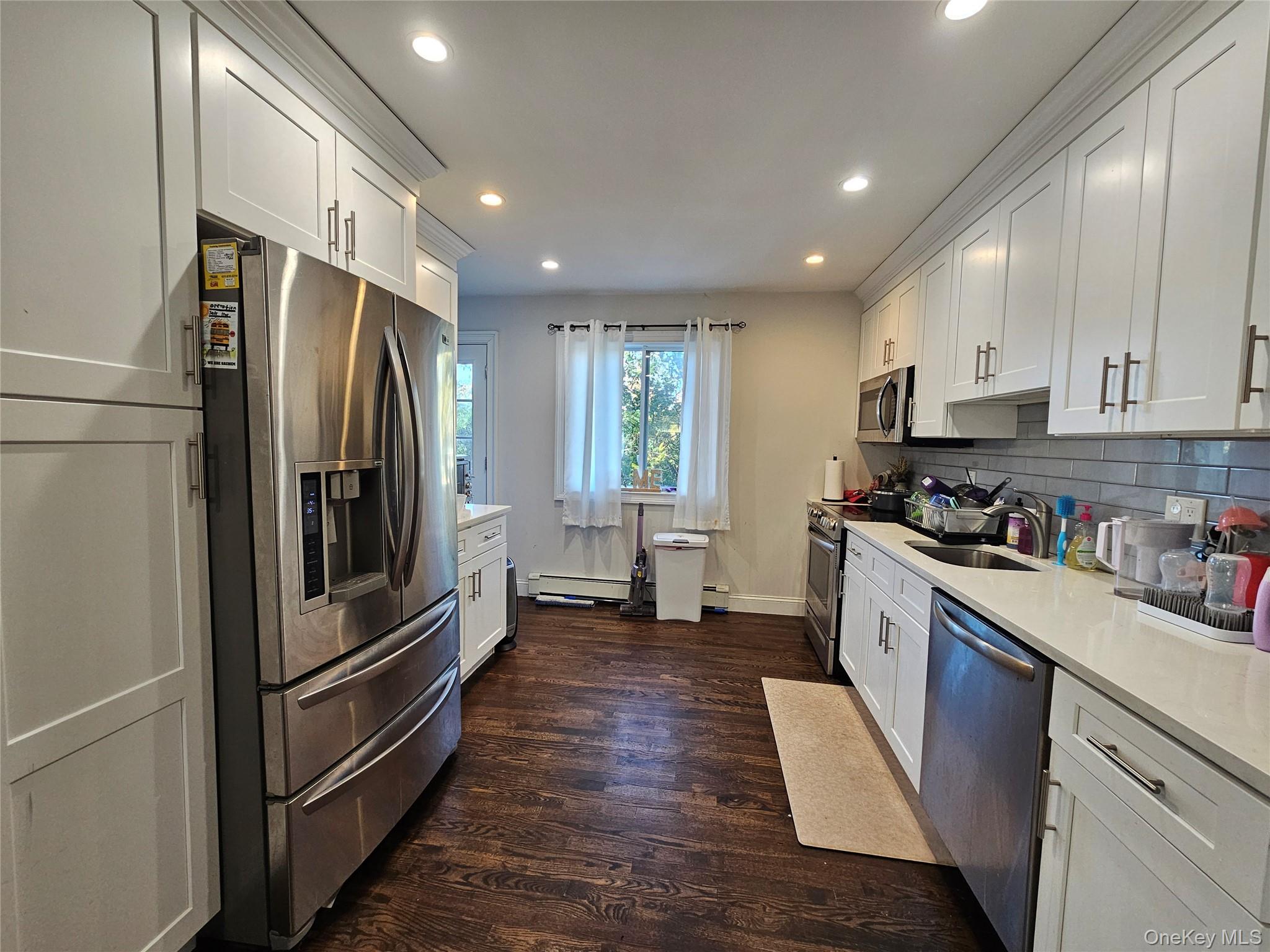 #6 photo, 228 Hudson Avenue, Lake Grove , NY 11755