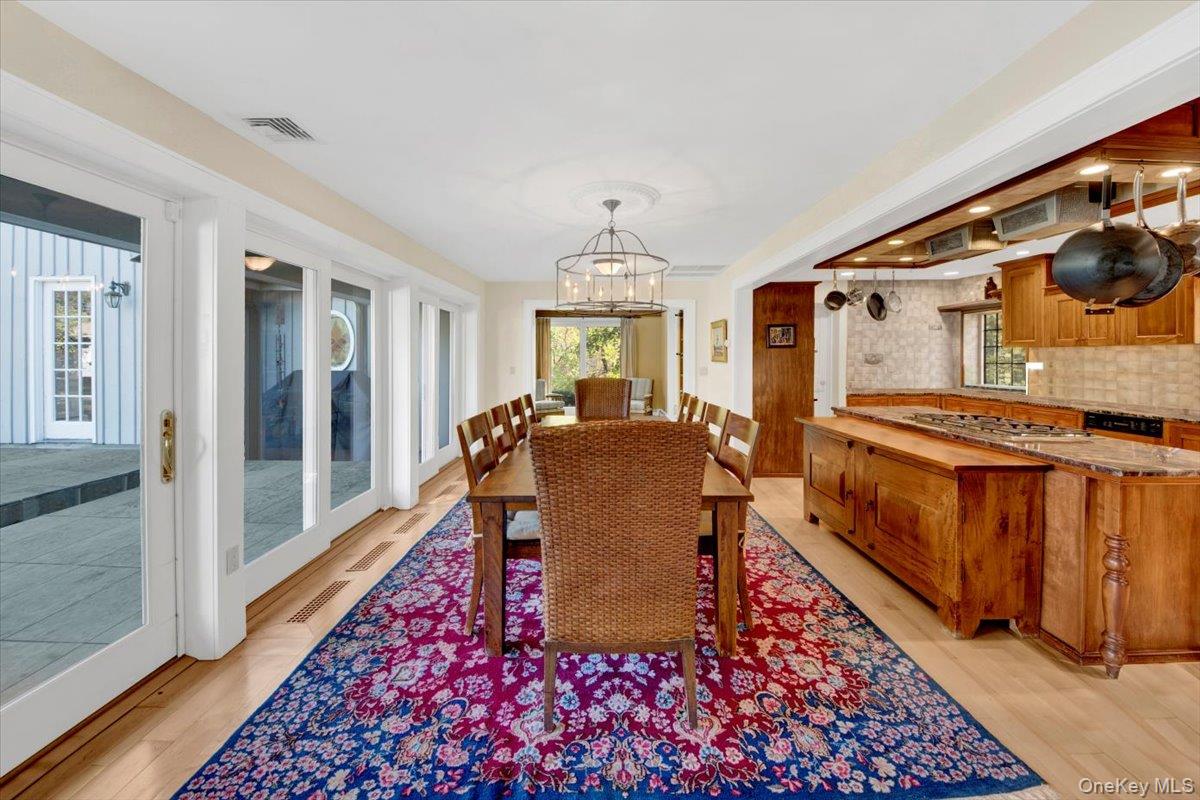 #10 photo, 183 McLain Street, Bedford Corners , NY 10549