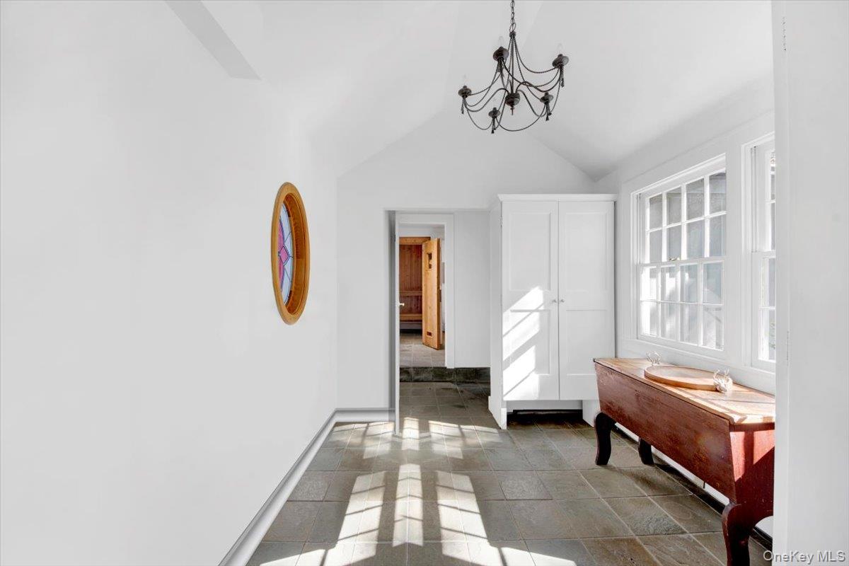 #19 photo, 183 McLain Street, Bedford Corners , NY 10549