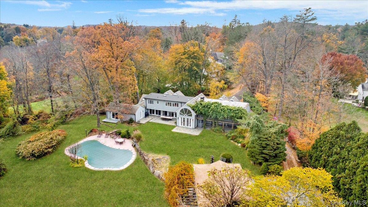 #3 photo, 183 McLain Street, Bedford Corners , NY 10549