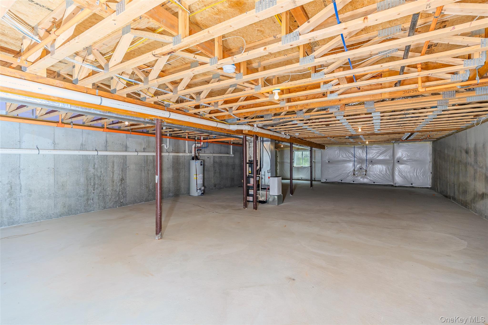 #20 photo, 261 Silver Timber Drive, Yaphank , NY 11980