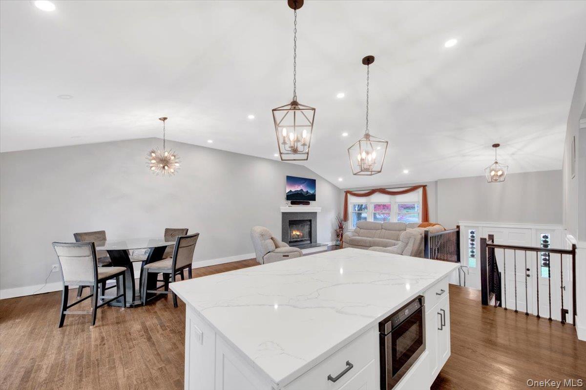 #7 photo, 157 Phyllis Court, Yorktown Heights , NY 10598