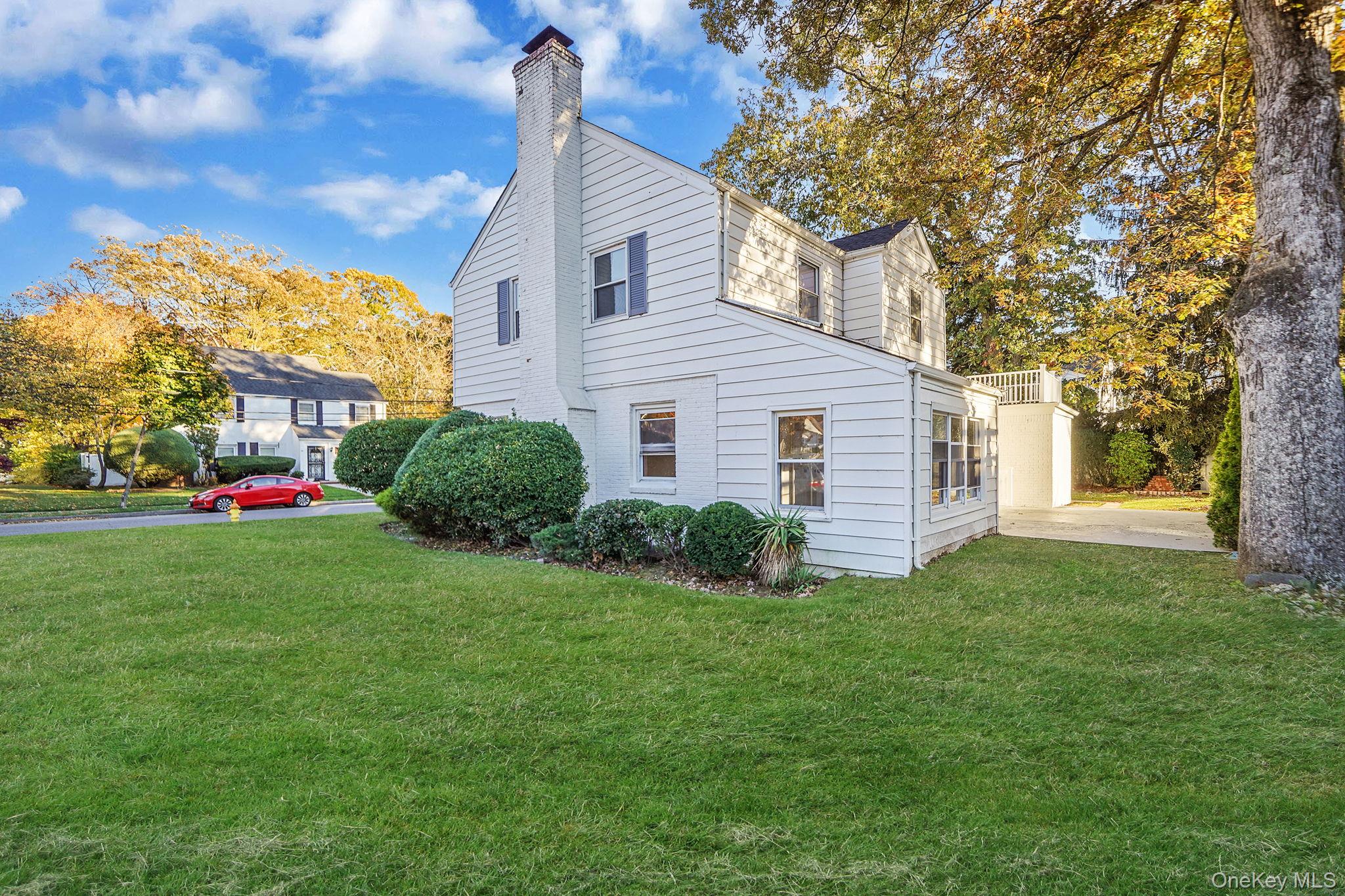 #3 photo, 25 Oxford Drive, Freeport , NY 11520