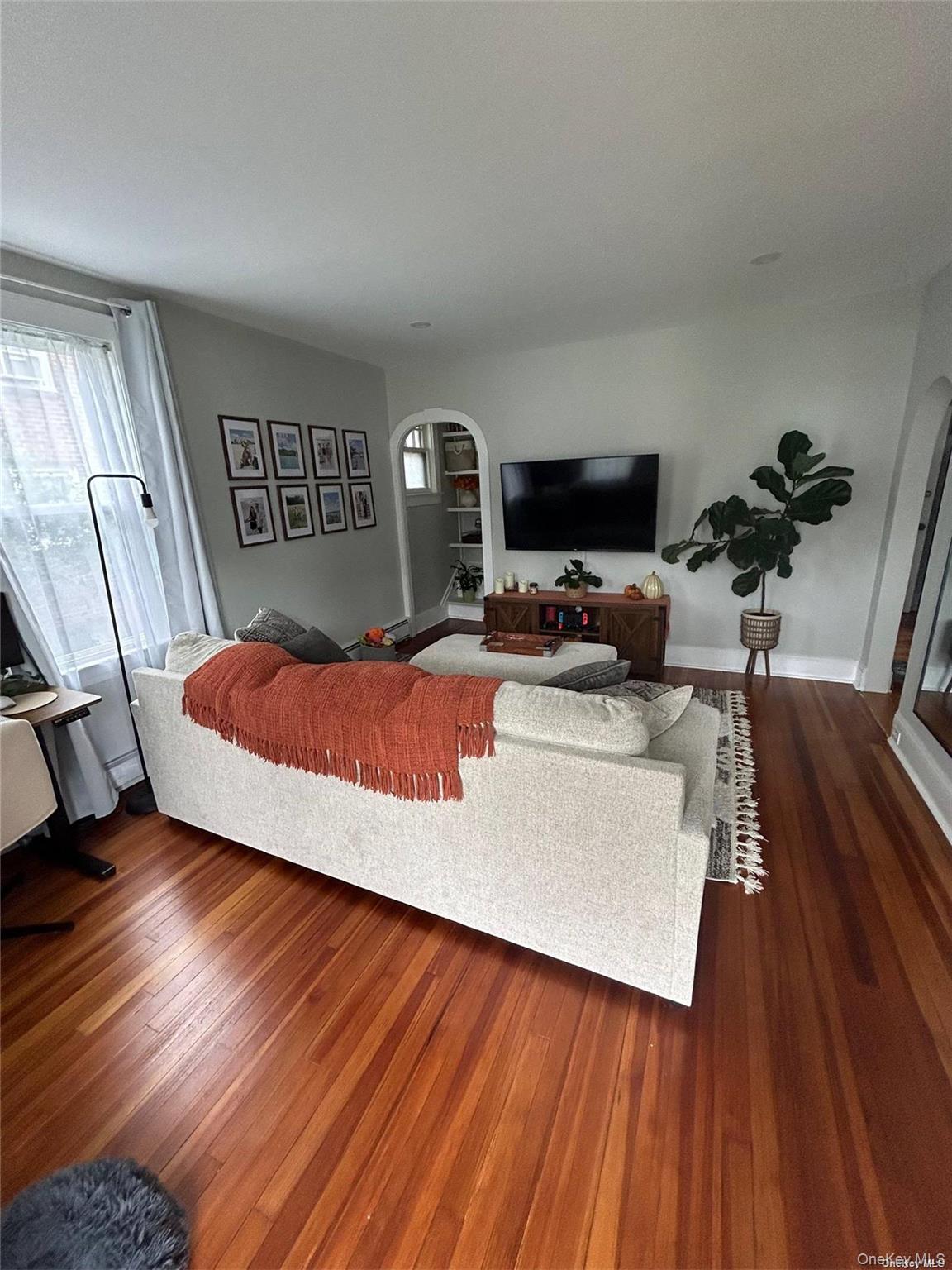 #2 photo, 16 Benjamin Street, Glen Head , NY 11545