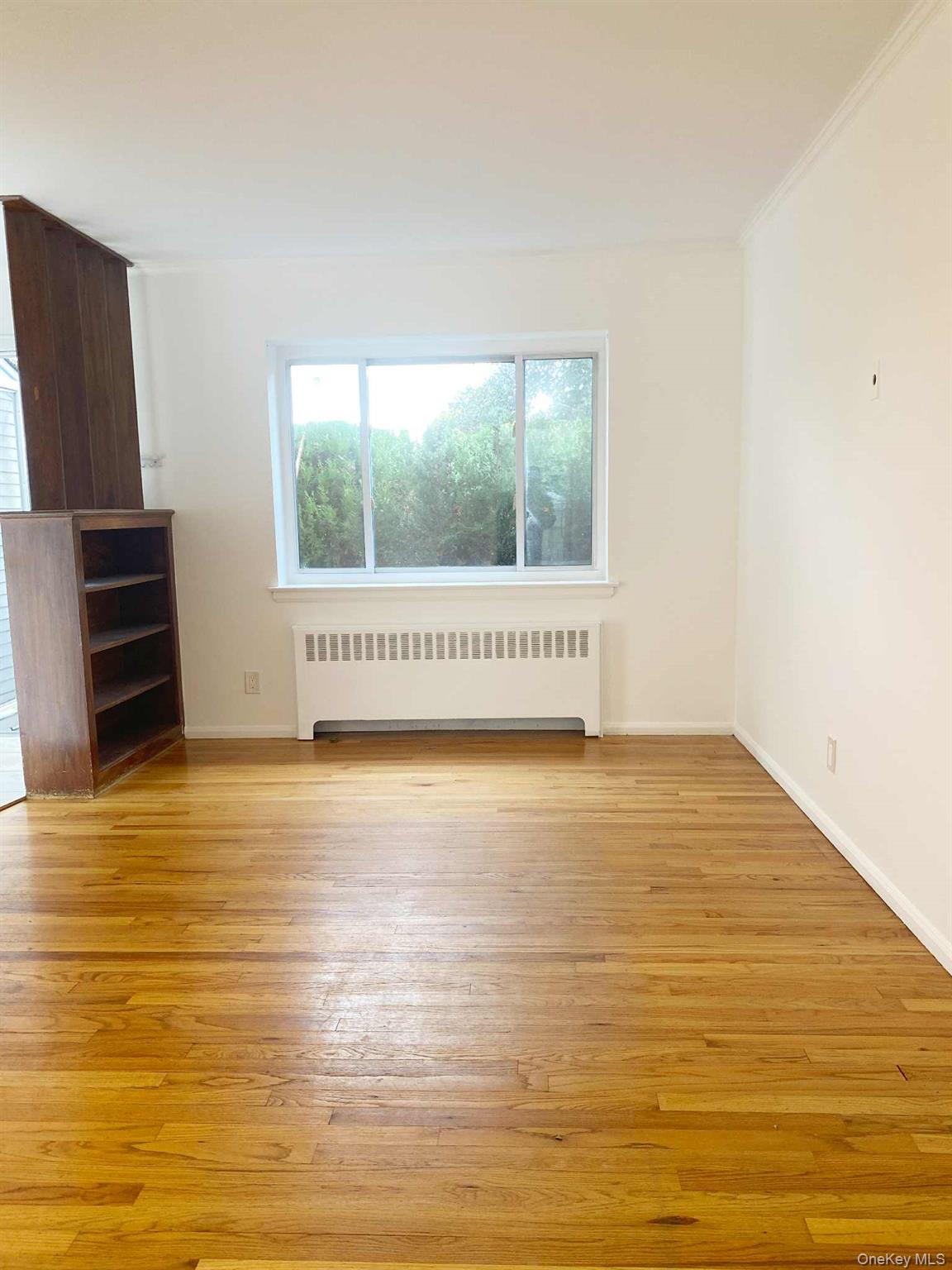 #7 photo, 25 Margaret Drive, Plainview , NY 11803