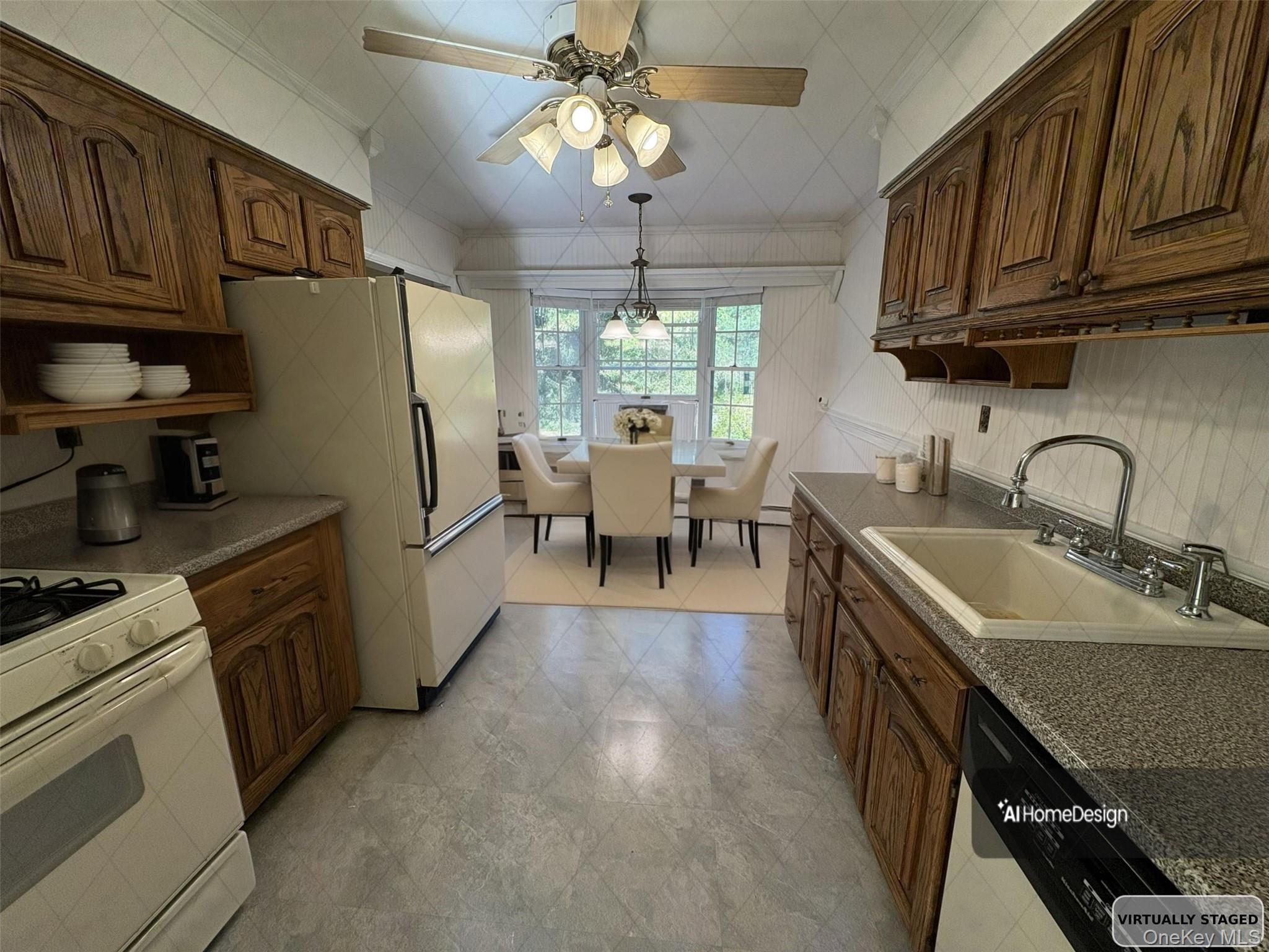 #5 photo, 173 Hot Water Street, Manorville , NY 11949