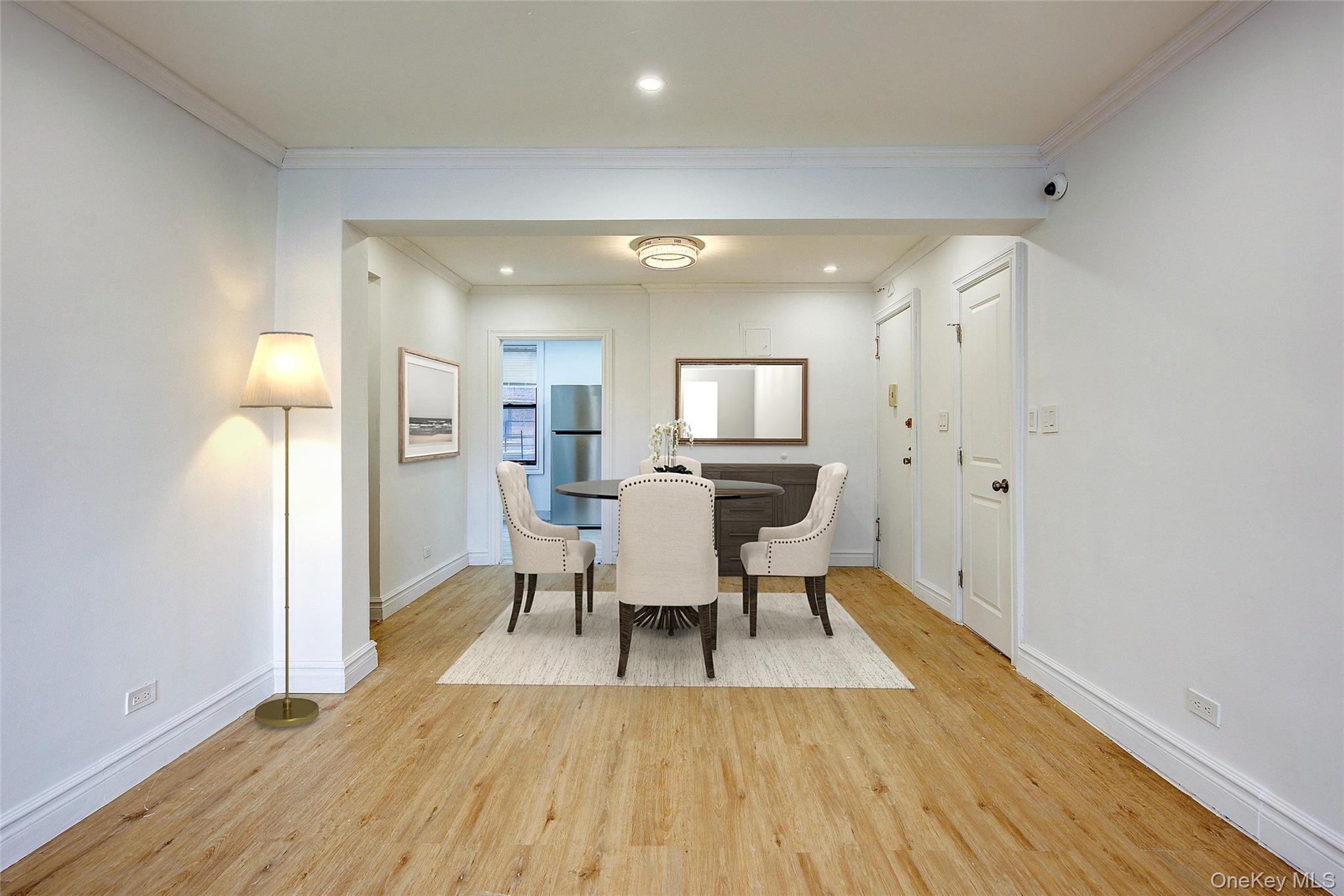 #15 photo, 100-25 Queens Boulevard, Forest Hills , NY 11375