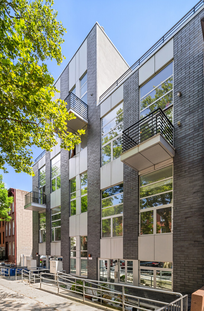 #13 photo, 93 WAVERLY Avenue, Clinton Hill , NY 11205