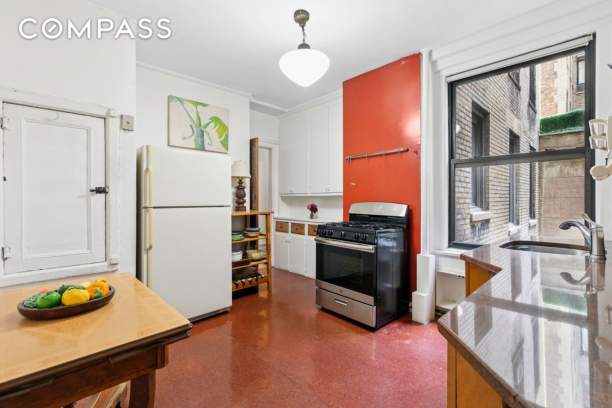 #5 photo, 160 W 95th Street, Upper West Side , NY 10025