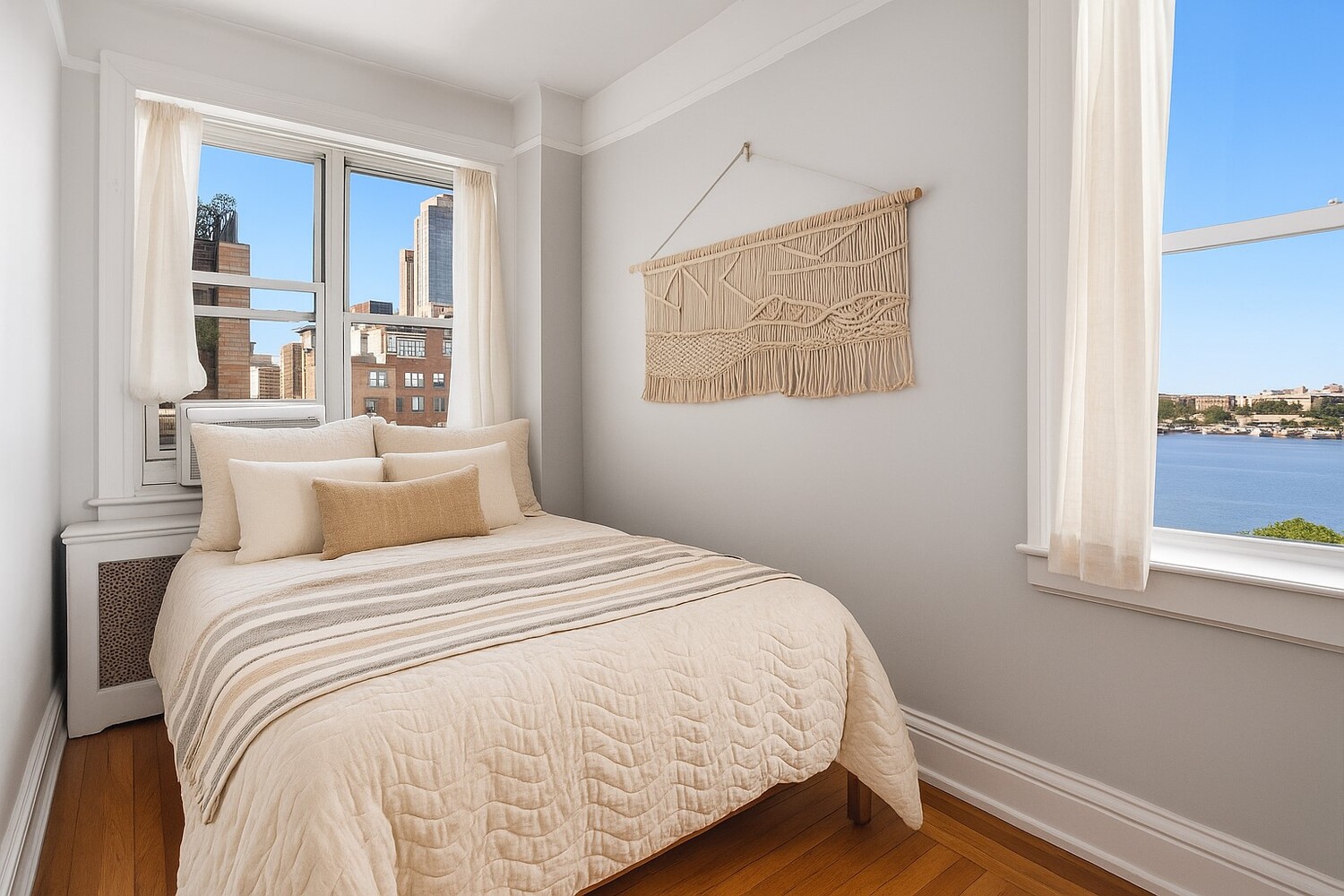 #3 photo, 304 W 75TH Street, Upper West Side , NY 10023