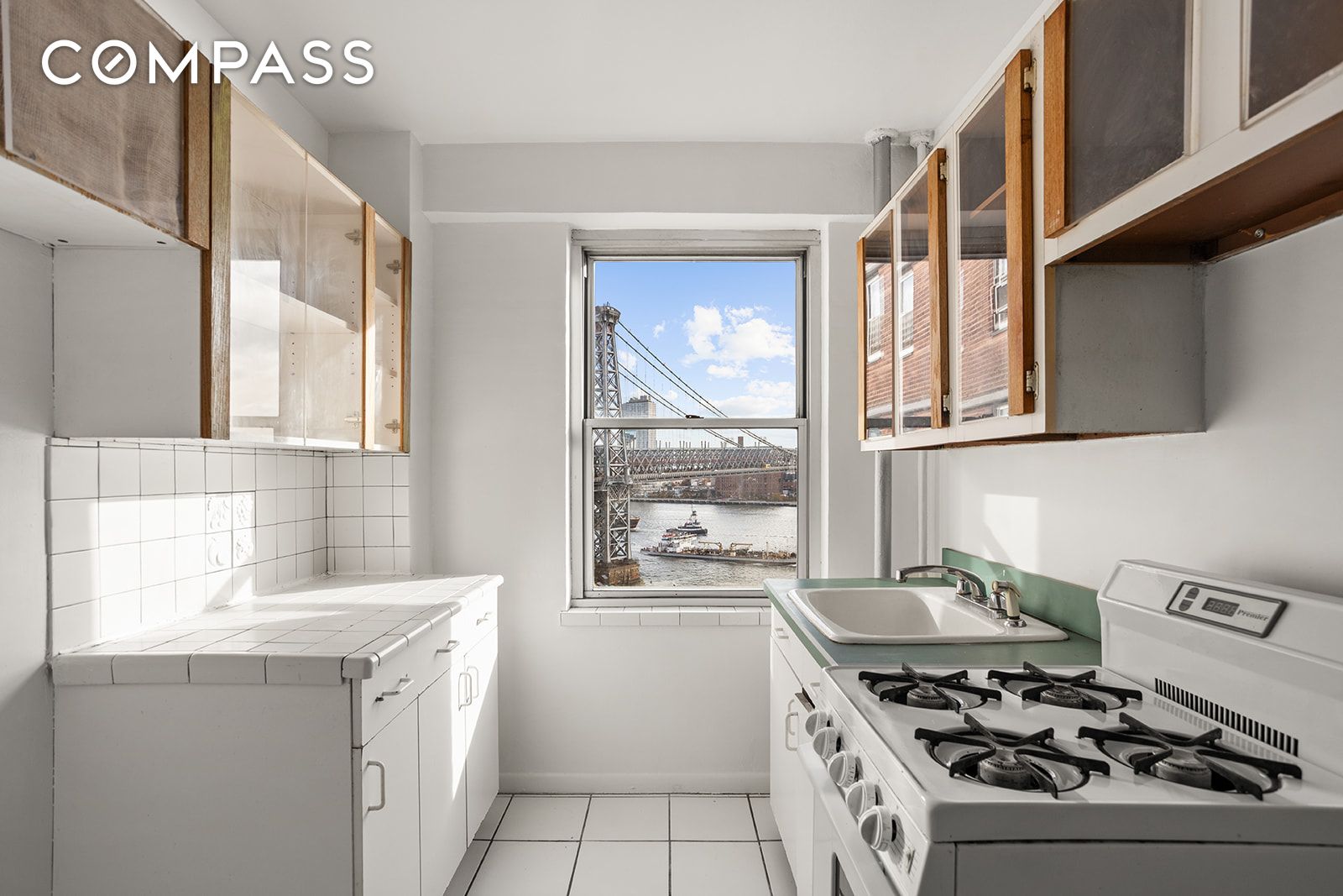 #4 photo, 473 FDR Drive, Lower East Side , NY 10002