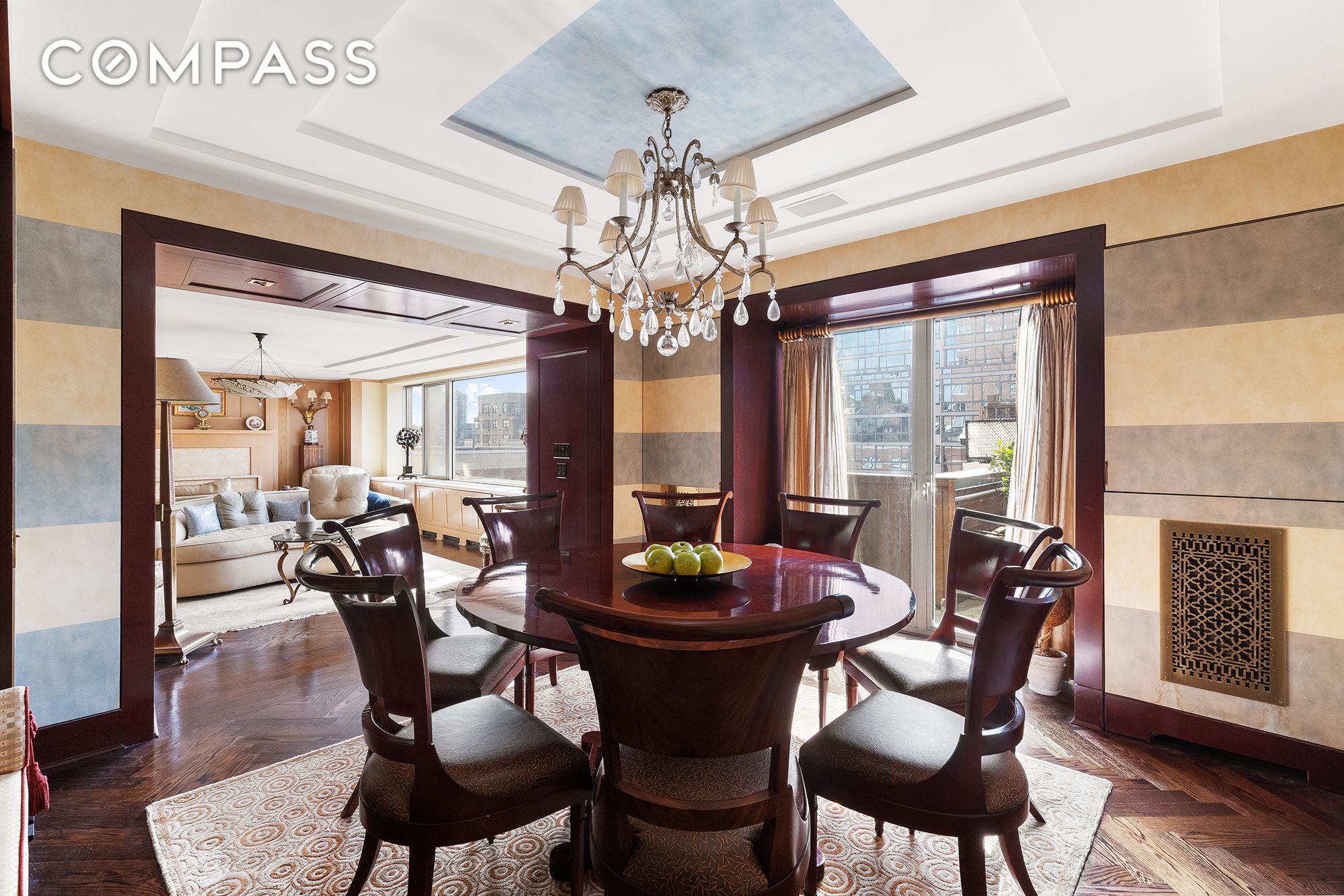 #5 photo, 360 E 72nd Street, Lenox Hill , NY 10021