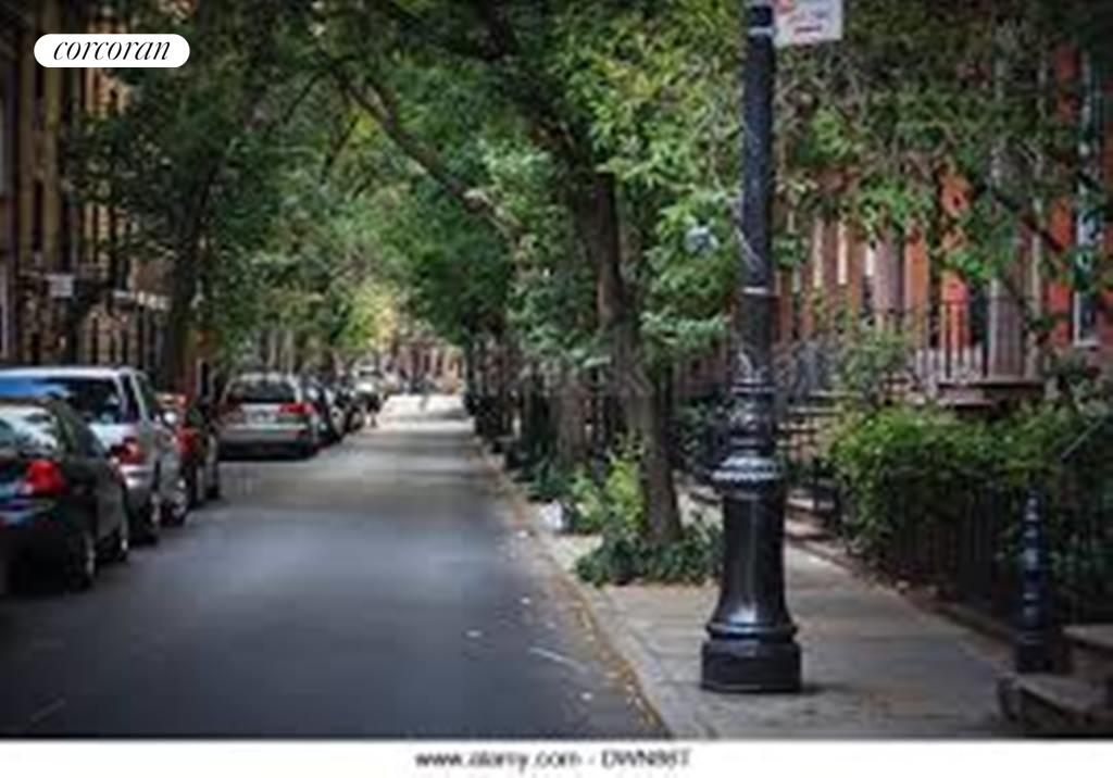 #10 photo, New York City, Greenwich Village , NY 10011