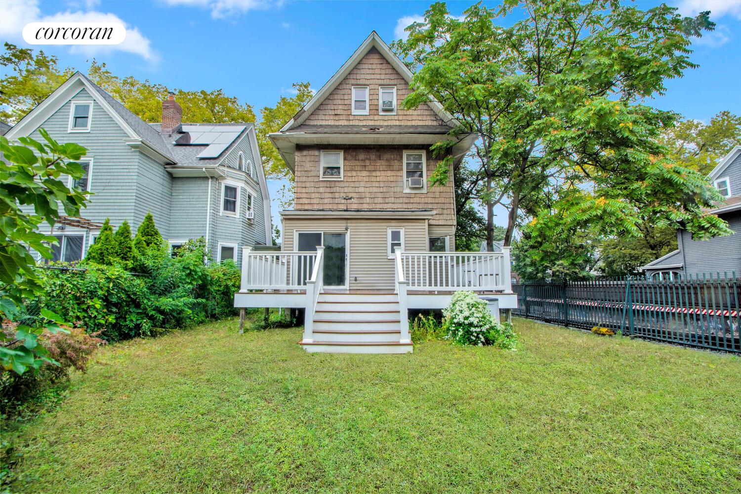 #17 photo, 34 WALDORF Court, Ditmas Park , NY 11230