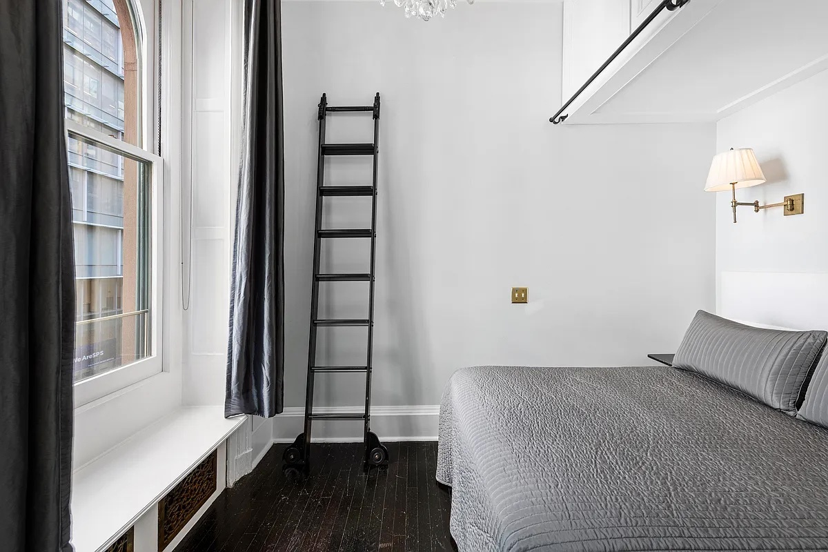 #5 photo, New York City, Greenwich Village , NY 10003