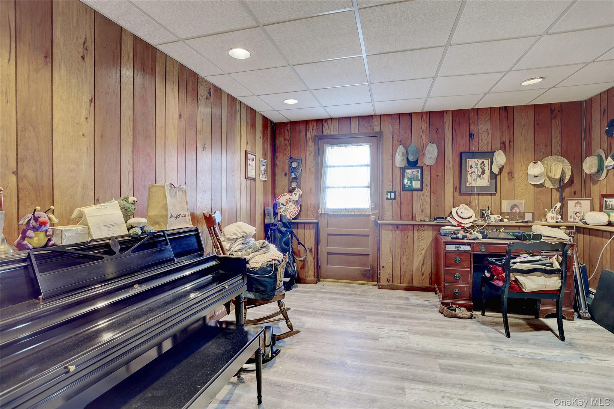 #19 photo, 6 Roxbury Court, Chestnut Ridge , NY 10977