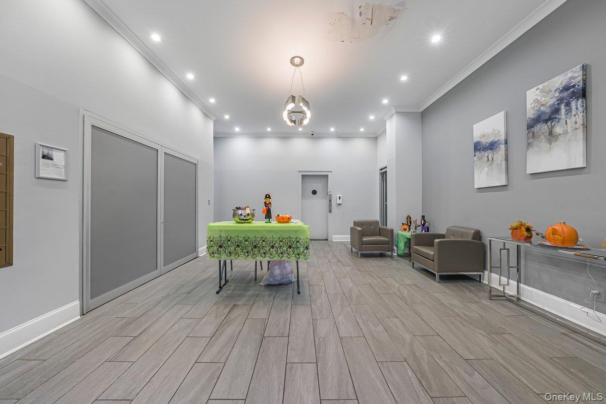 #13 photo, 270 N Broadway, Yonkers , NY 10701