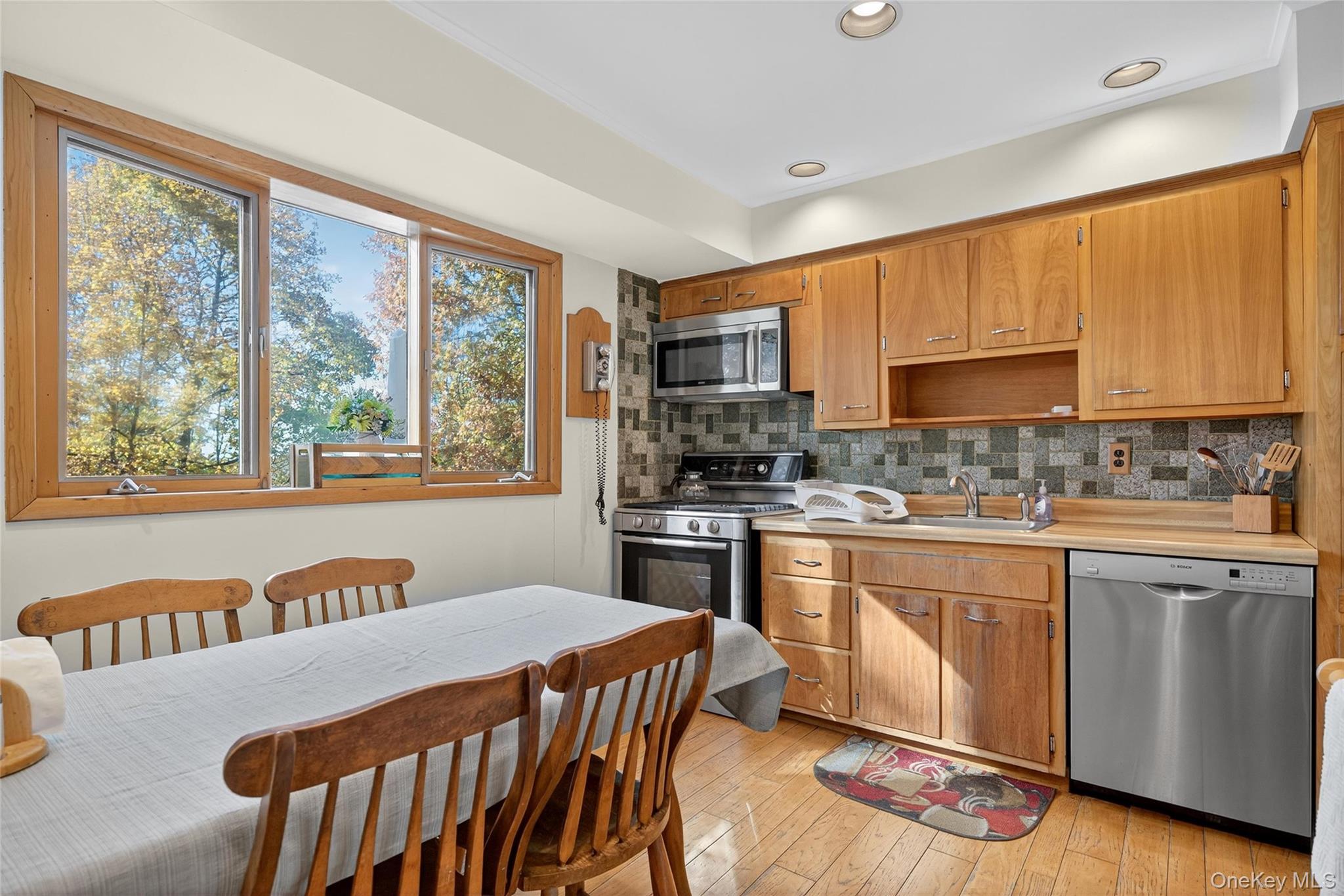 #11 photo, 32 Dallas Drive, Monroe , NY 10950