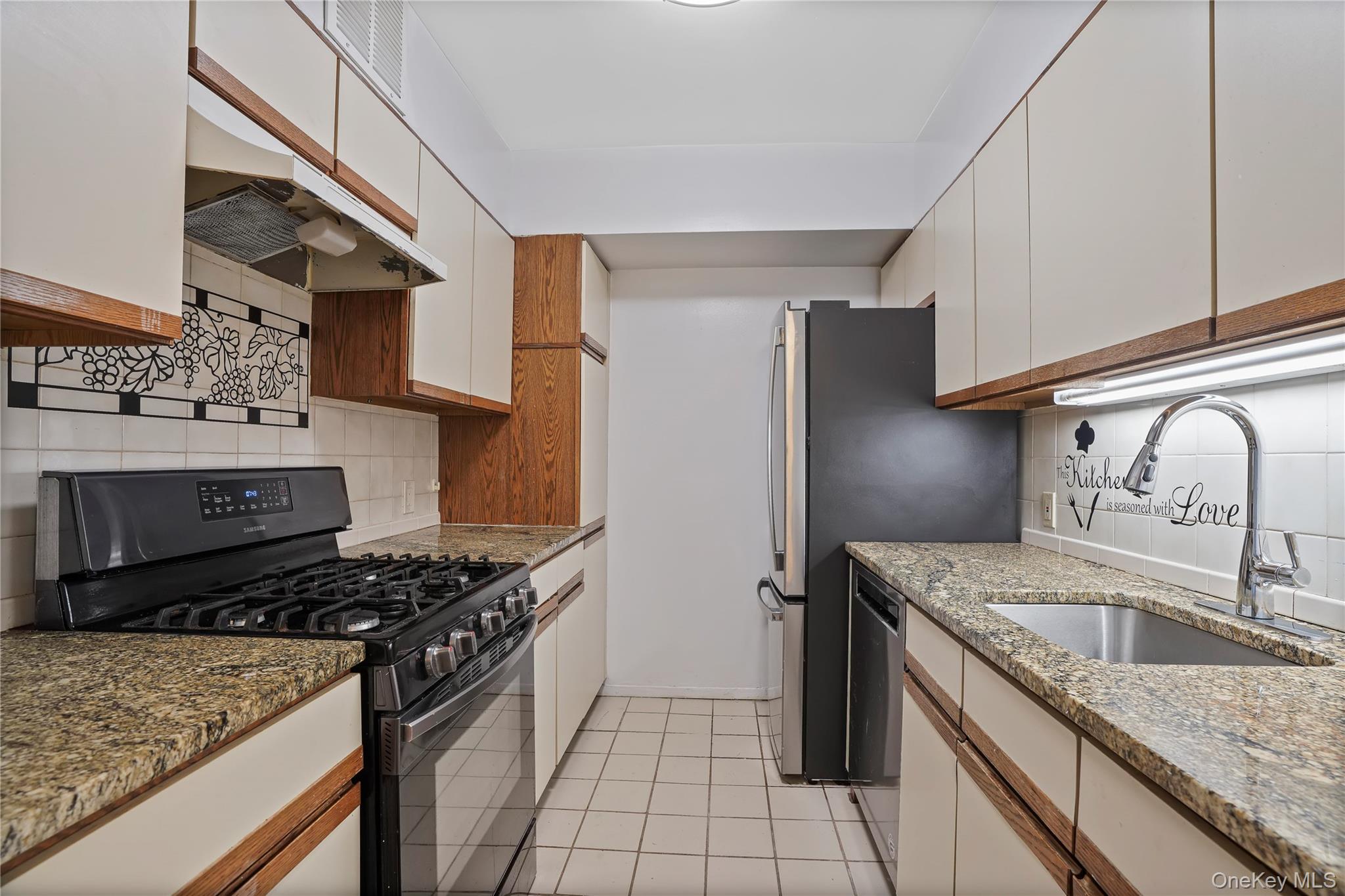 #14 photo, 66 Crisfield Street, Yonkers , NY 10710