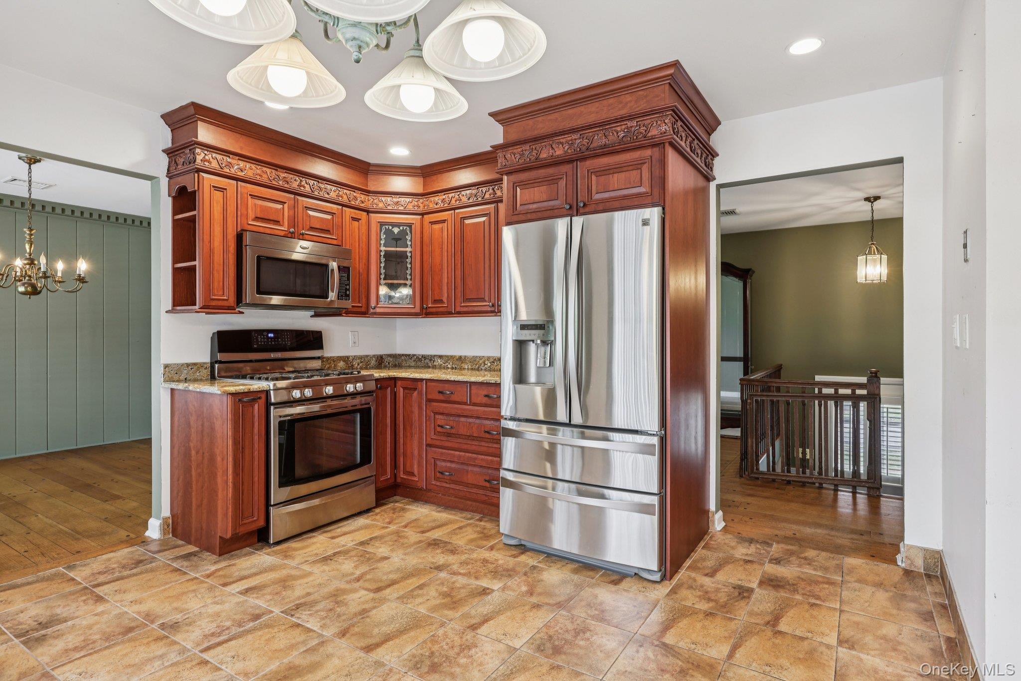 #8 photo, 83 N Grant Avenue, Congers , NY 10920