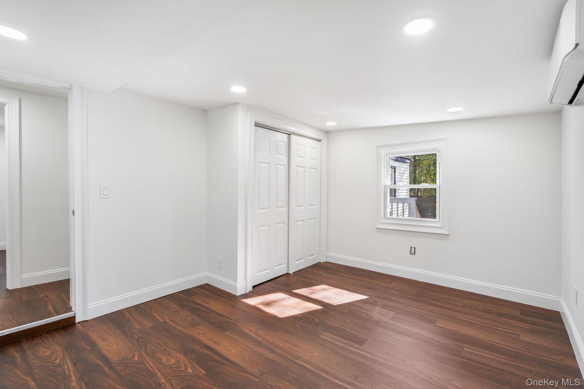 #13 photo, 43 Oxford Circle, Loch Sheldrake , NY 12759