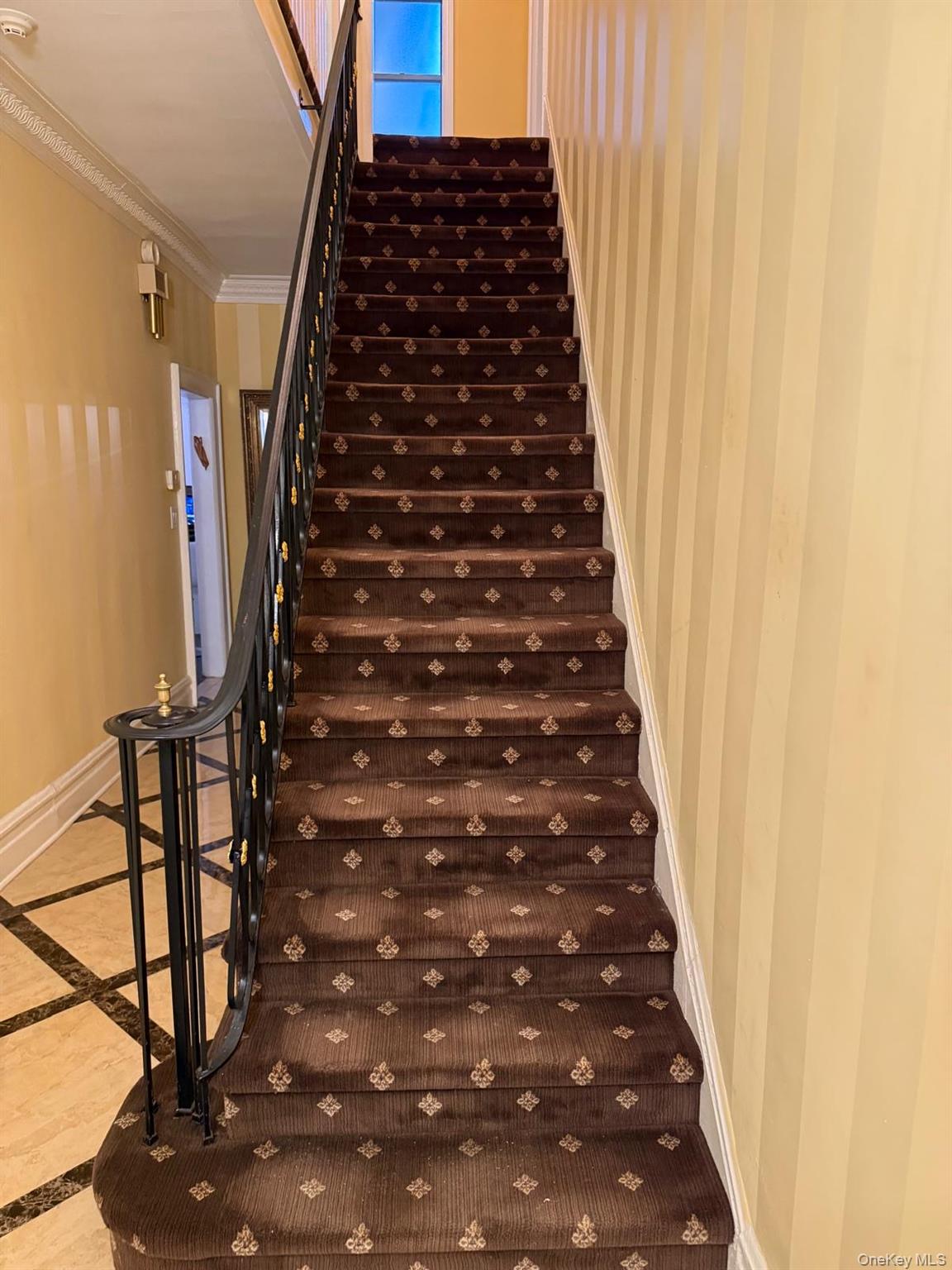 #5 photo, 365 Broadway, Lawrence , NY 11559