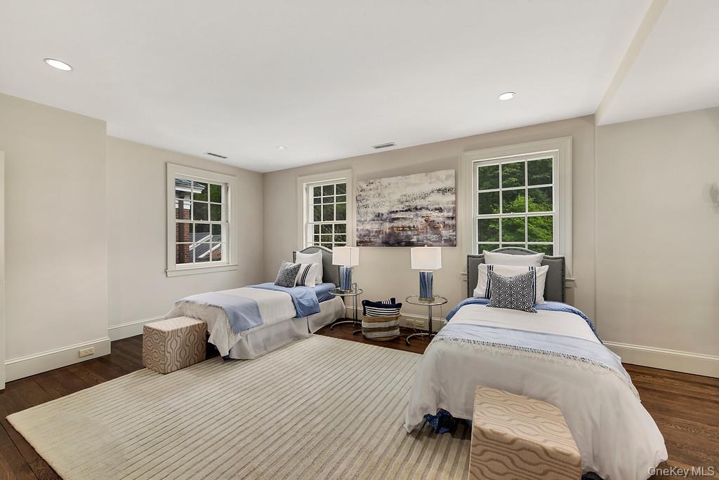 #19 photo, 77 Oregon Road, Bedford Corners , NY 10549