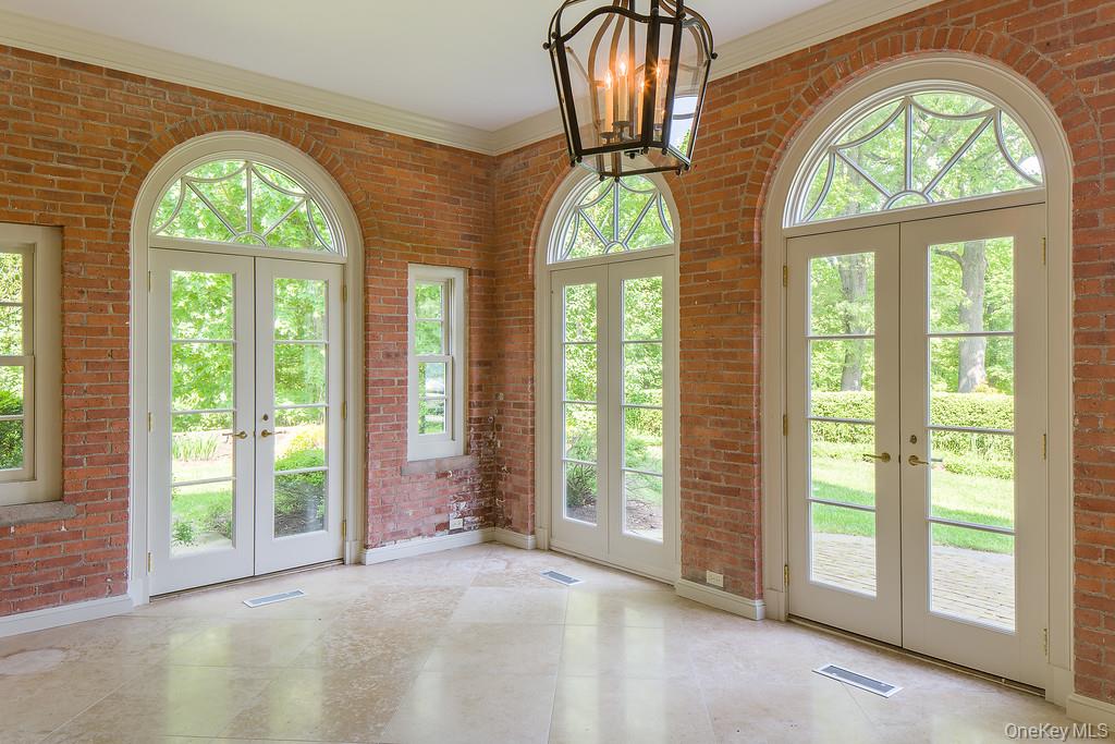 #9 photo, 77 Oregon Road, Bedford Corners , NY 10549