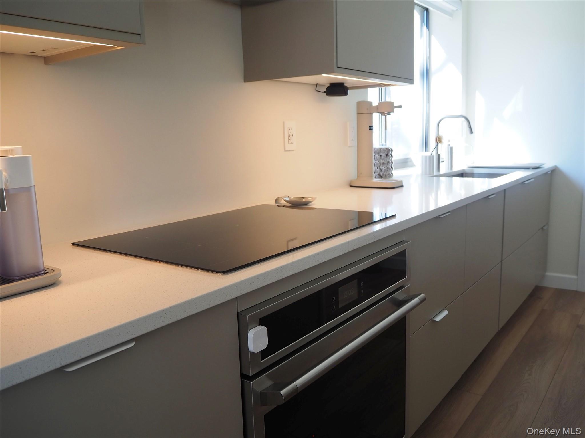 #10 photo, 24 Carhart Avenue, White Plains , NY 10605