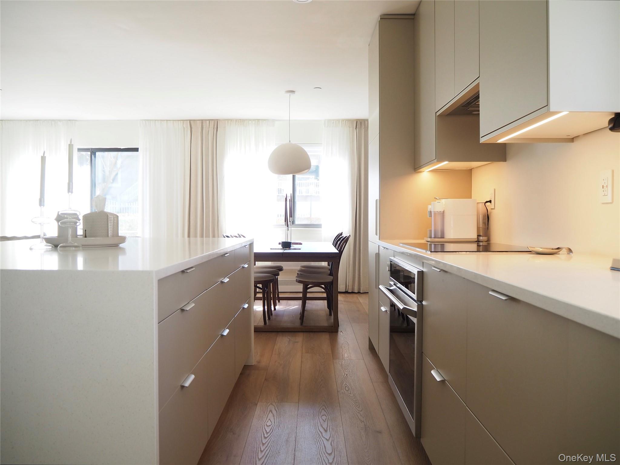 #15 photo, 24 Carhart Avenue, White Plains , NY 10605