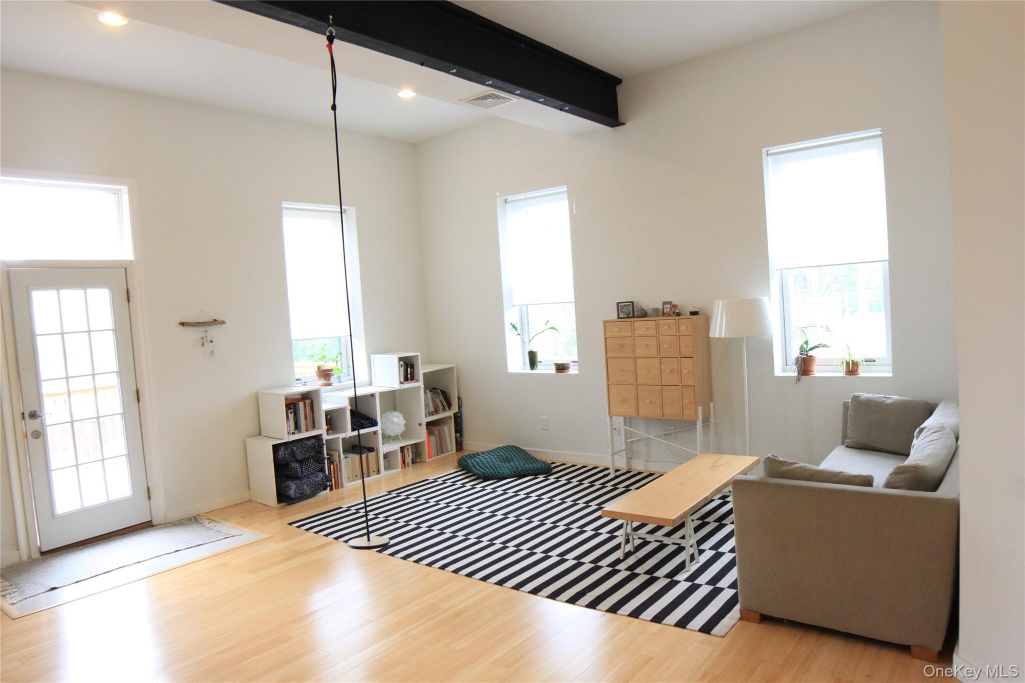 #4 photo, 217 MAIN, Beacon , NY 12508