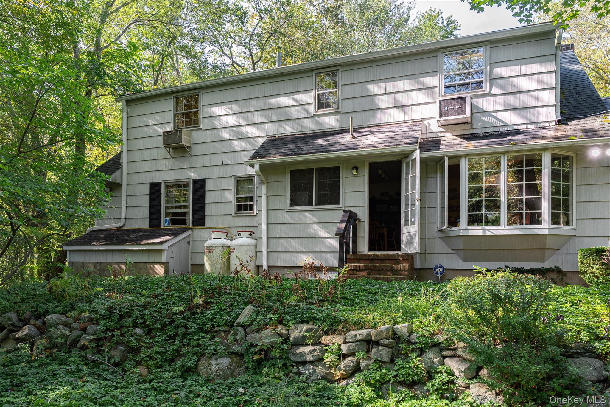 #8 photo, 5 Hadley Road, Armonk , NY 10504