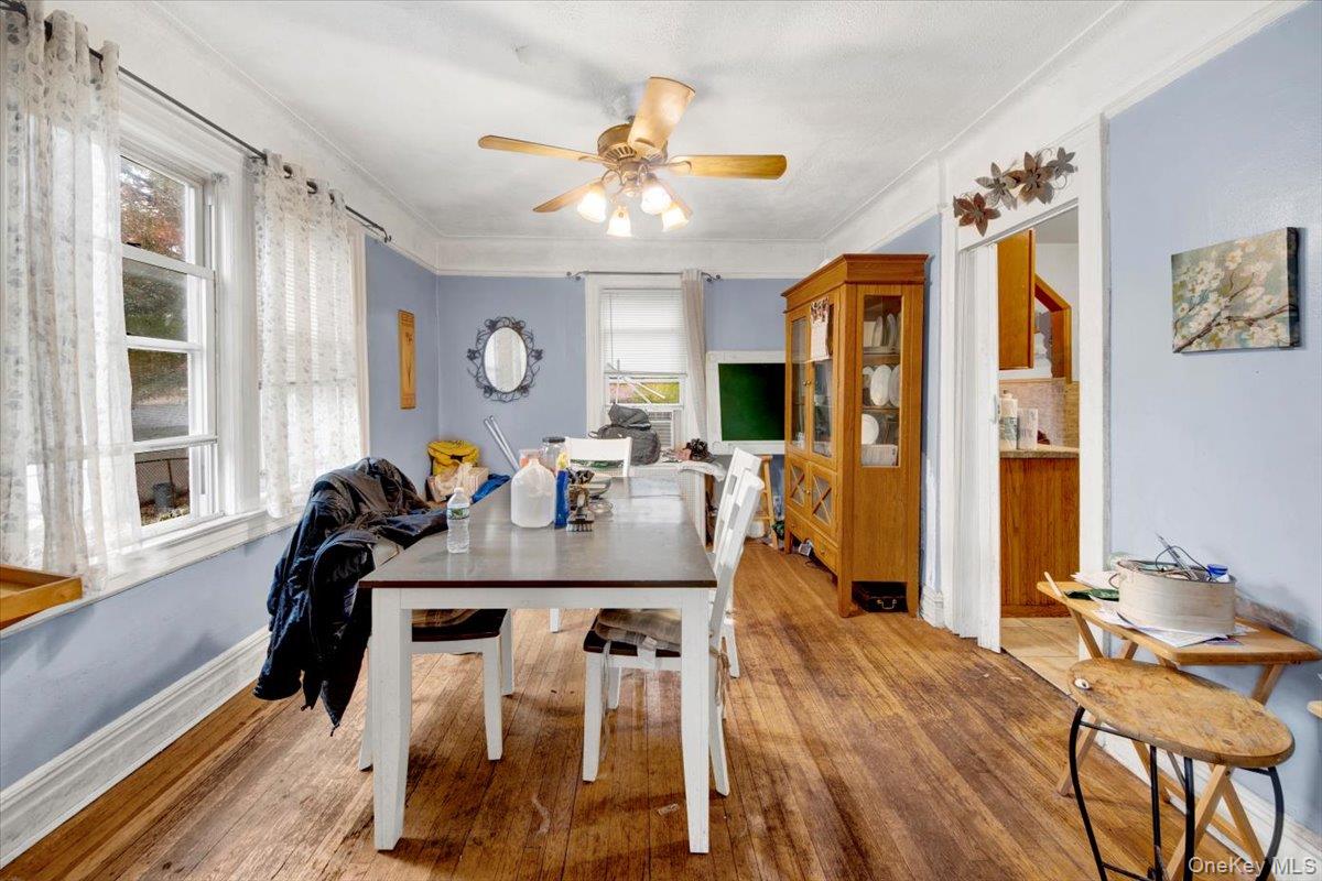 #19 photo, 2849 E 195th Street, Bronx , NY 10461