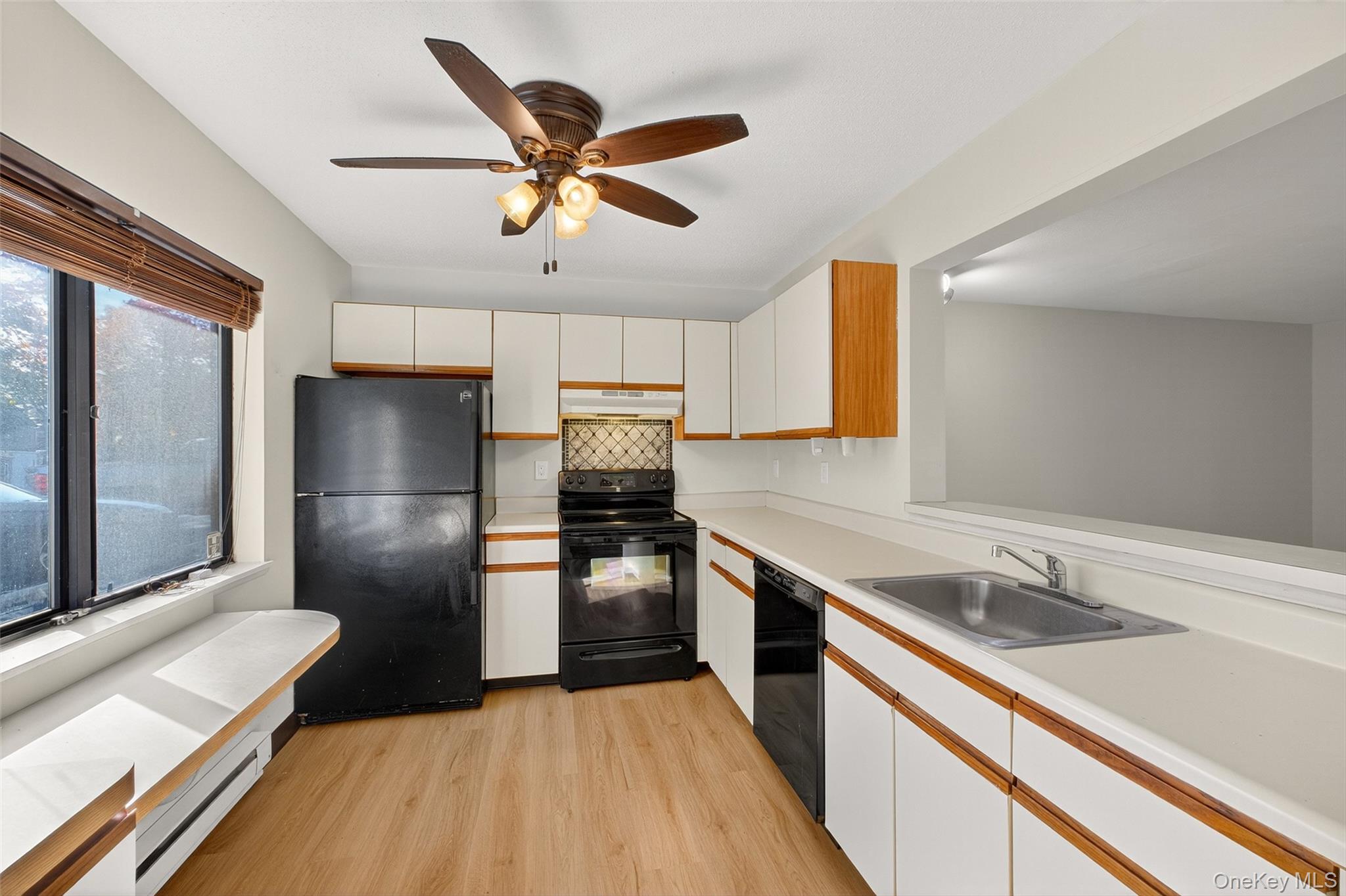 #15 photo, 28 Hudson Heights Drive, Poughkeepsie , NY 12601