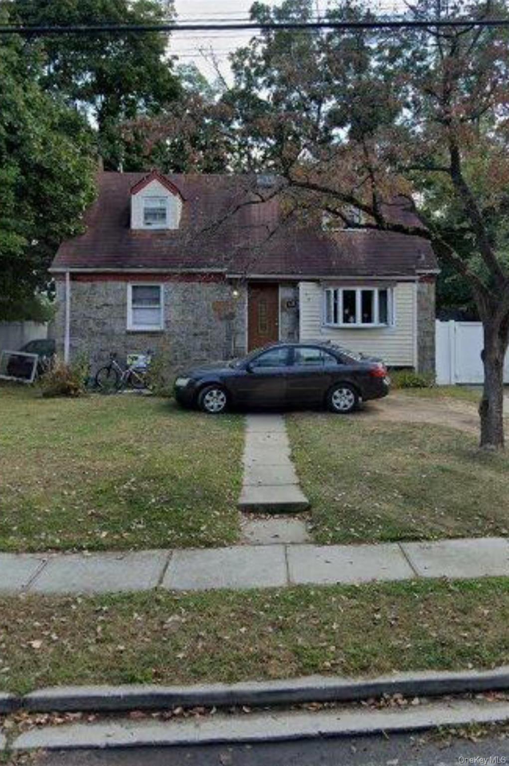 #1 photo, 123 Smith Street, Roosevelt , NY 11575