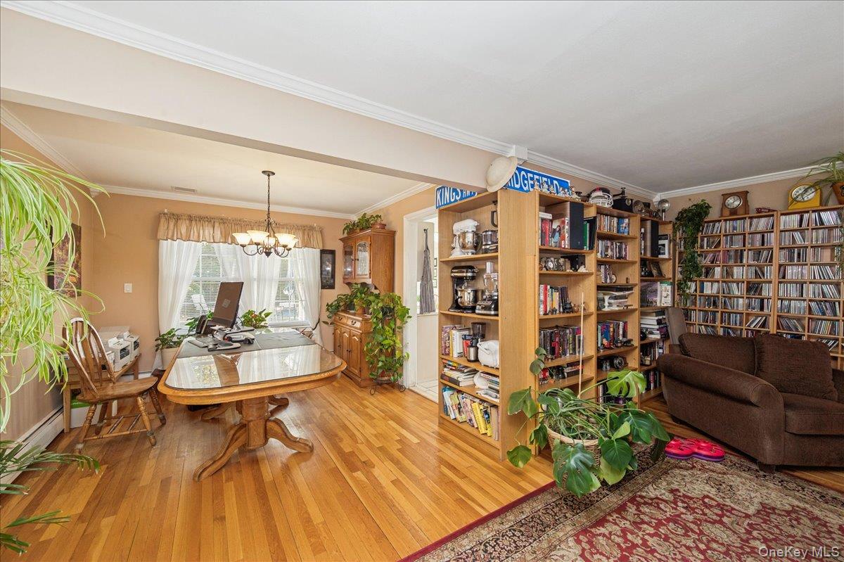 #16 photo, 346 Ridgefield Road, Hauppauge , NY 11788