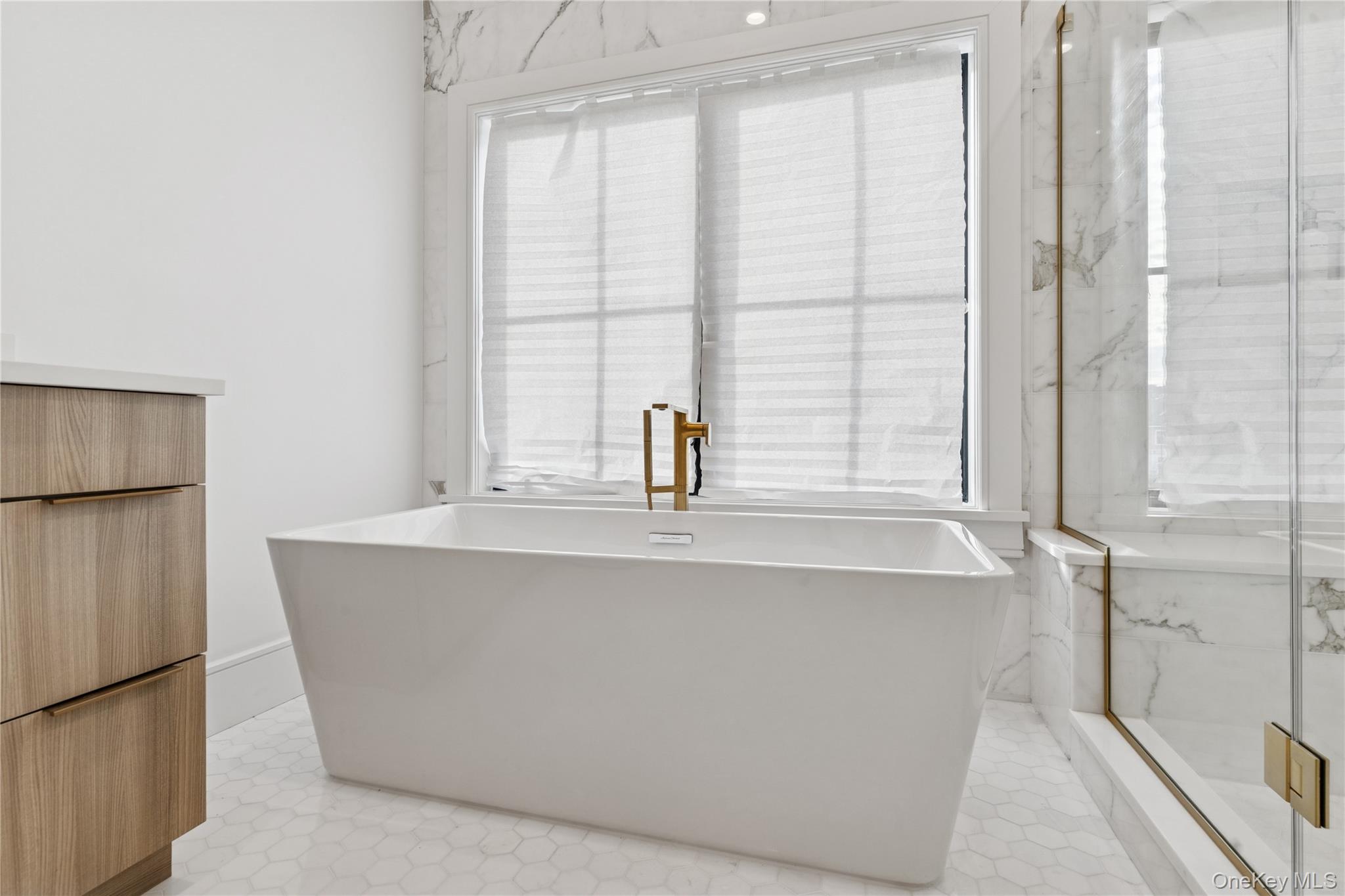 #19 photo, 4 Margareta Court, Westhampton Beach , NY 11978