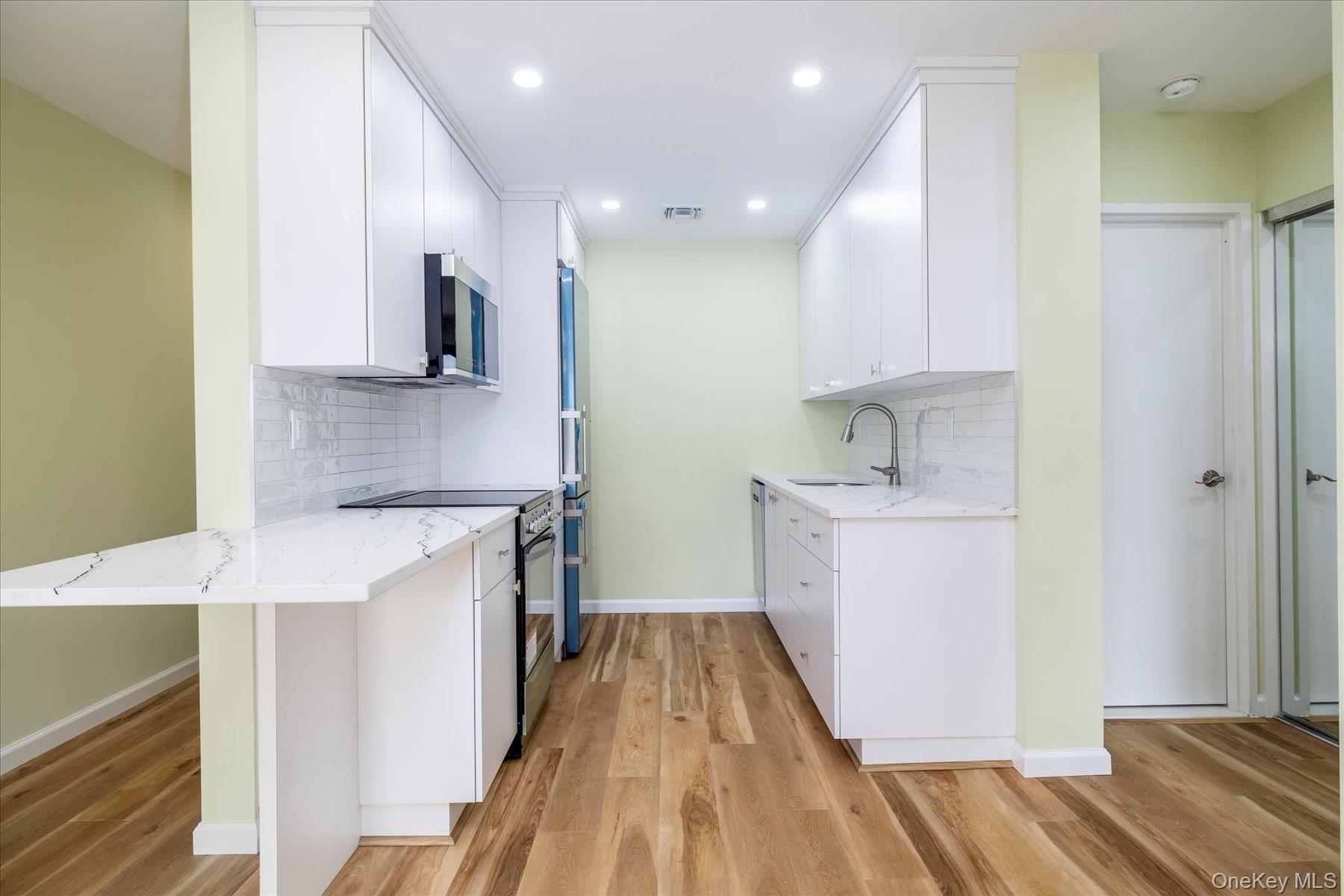 #10 photo, 360 Shore Road, Long Beach , NY 11561