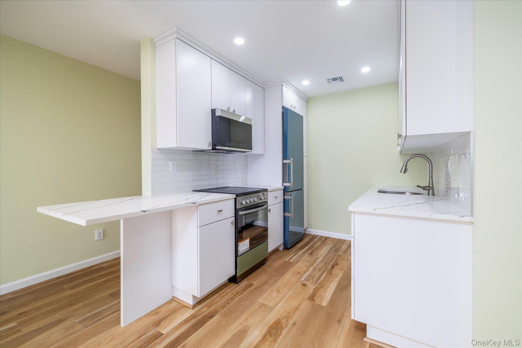 #12 photo, 360 Shore Road, Long Beach , NY 11561