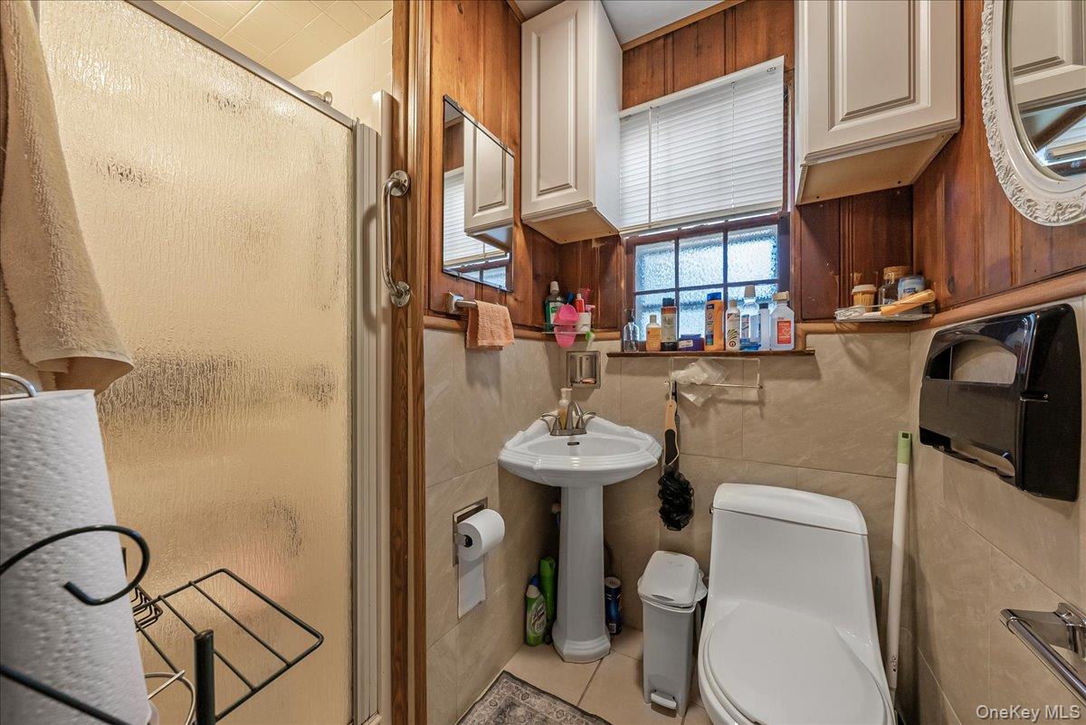 #20 photo, 51 Meadowbrook Road, Hempstead , NY 11550