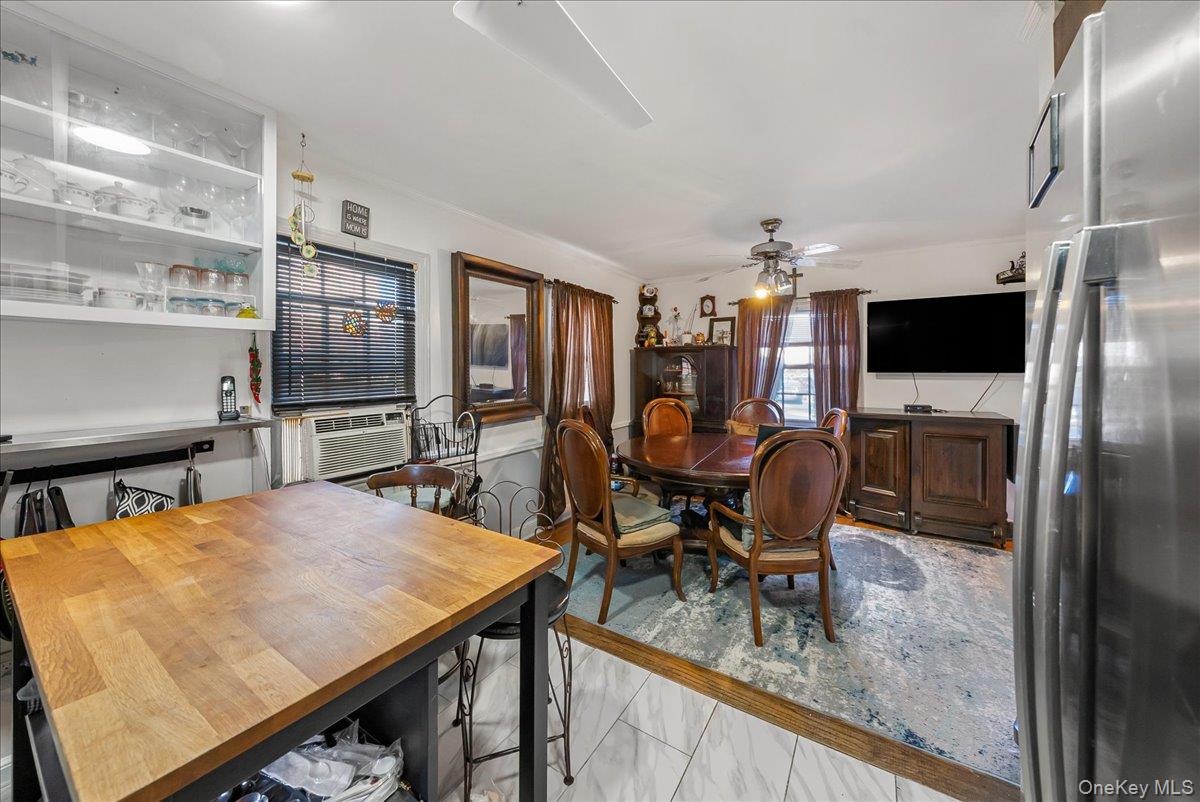 #9 photo, 51 Meadowbrook Road, Hempstead , NY 11550