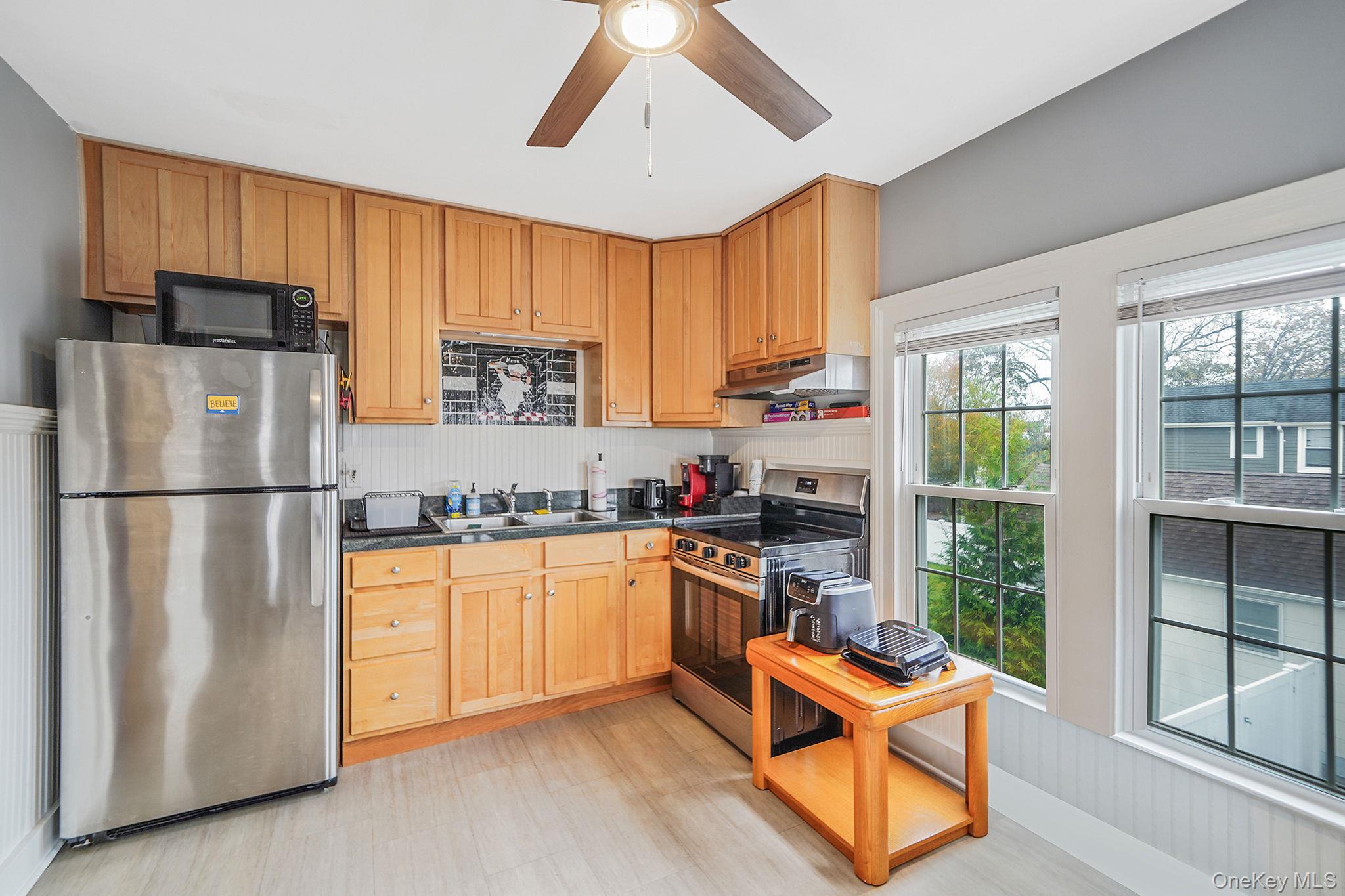 #18 photo, 45 Maple Avenue, Patchogue , NY 11772